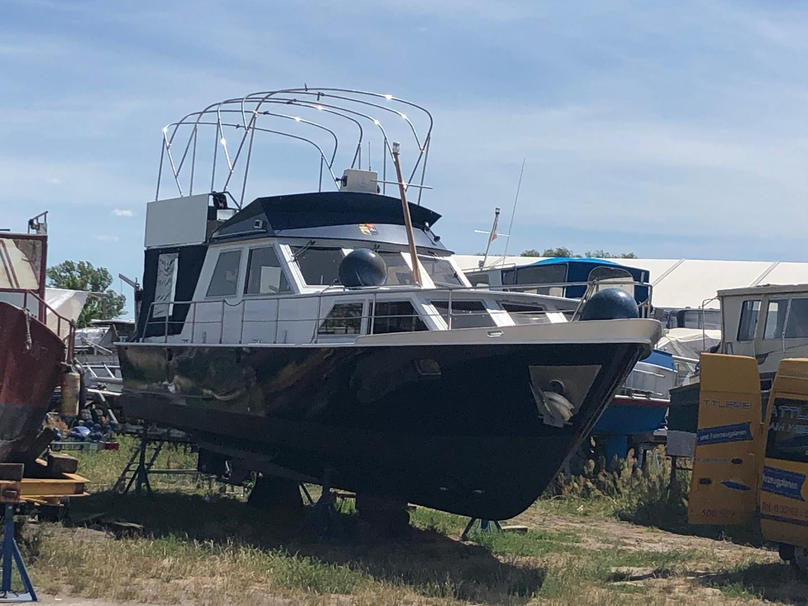 Motorboot Veerdörn 13.00 Flybridge