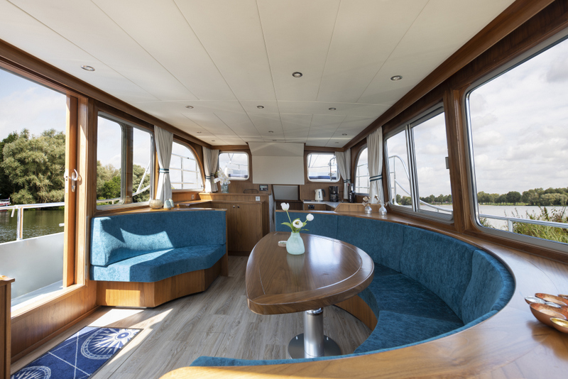 Motorboot Tinnemans Tinn Liner 14.95 AK Cabrio