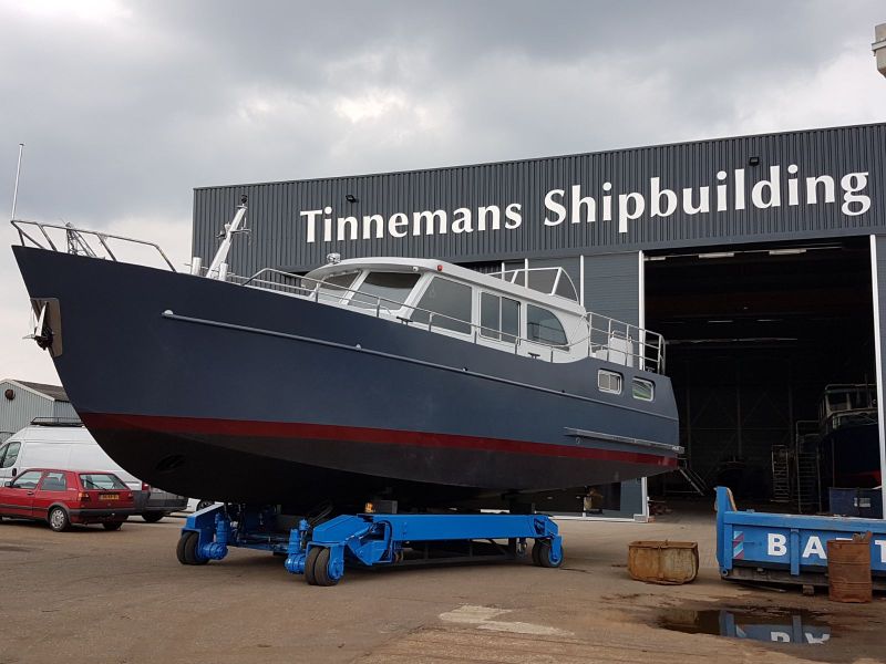 Motorboot Tinnemans Tinn Liner 14.95 AK Cabrio