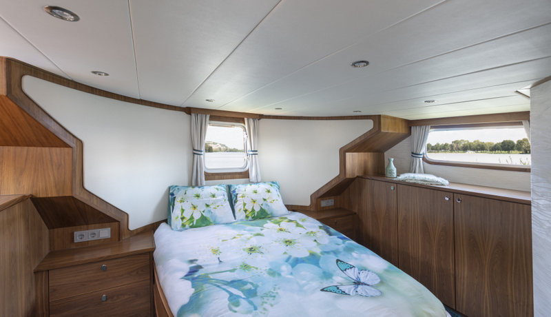 Motorboot Tinnemans Tinn Liner 14.95 AK Cabrio