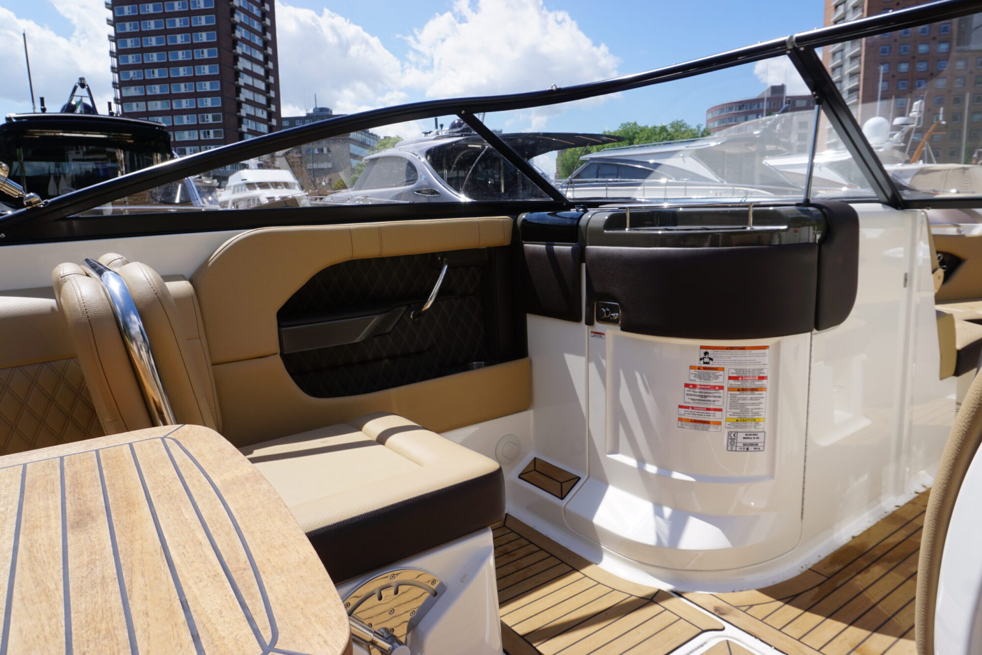Motorboot Sea Ray 250 SLX