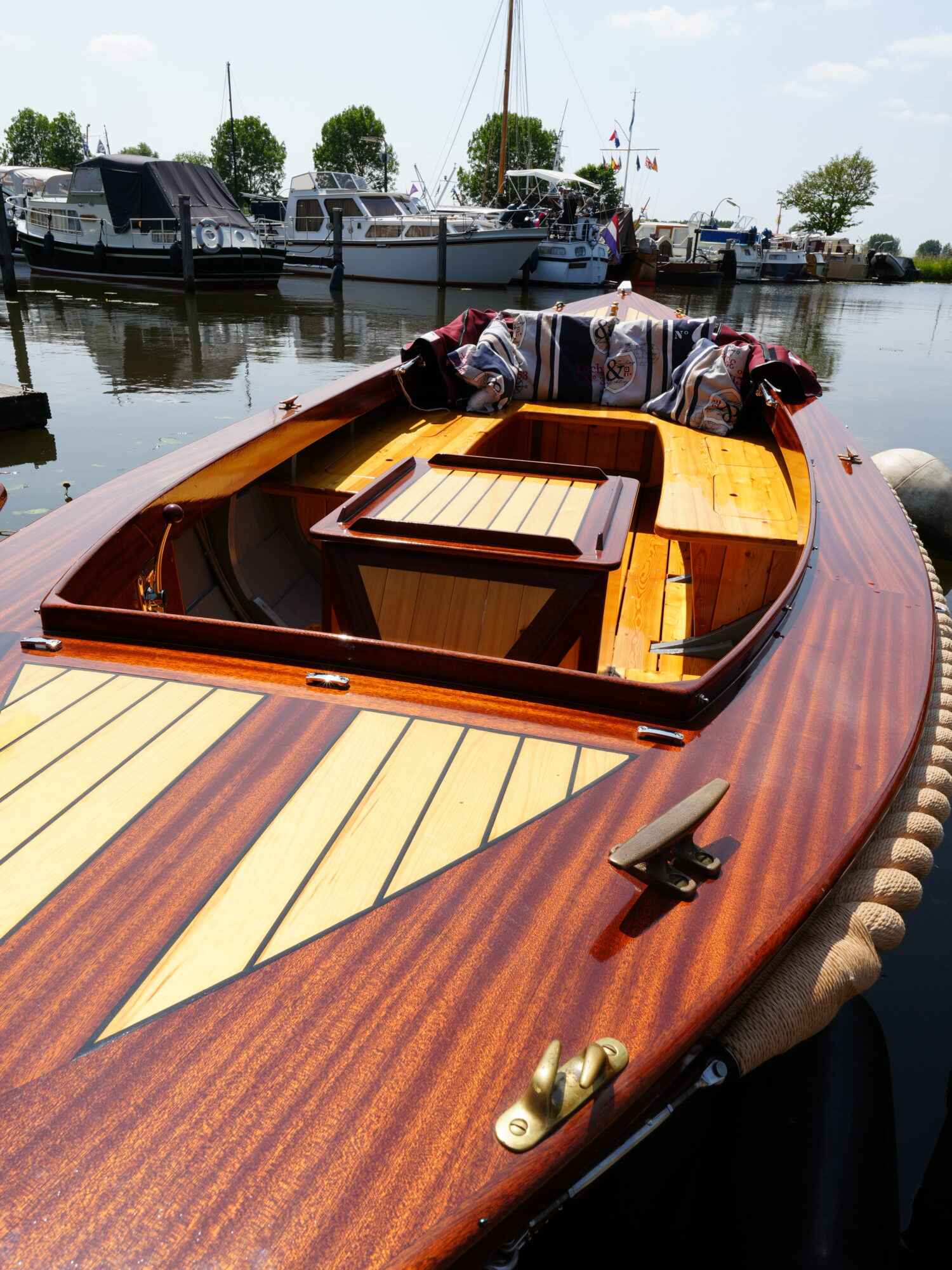 Motorboot Kapitein Klassieke Mahoniehouten Sloep 6.20