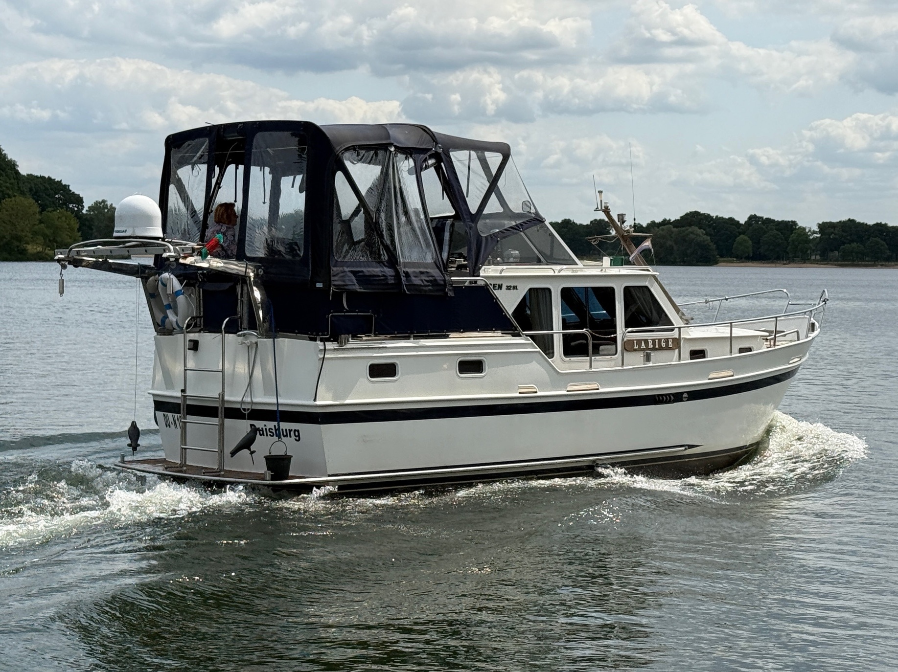 Motorboot Linssen 32 SL
