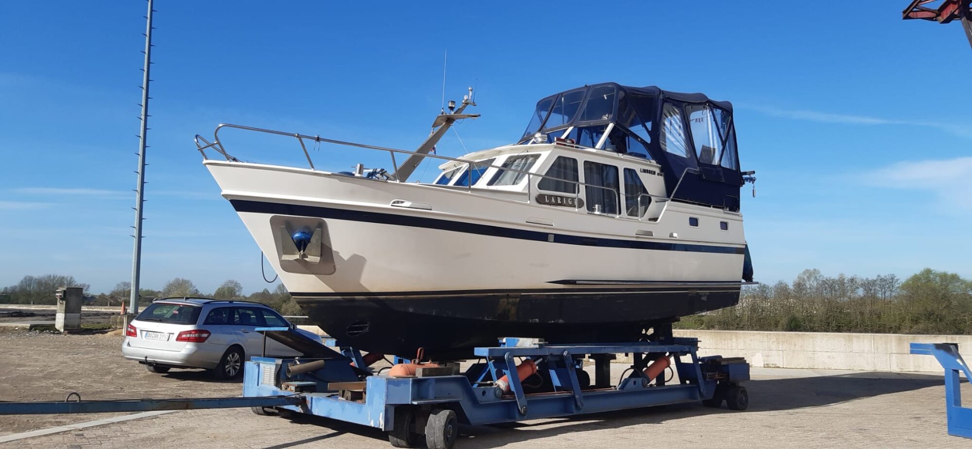 Motorboot Linssen 32 SL