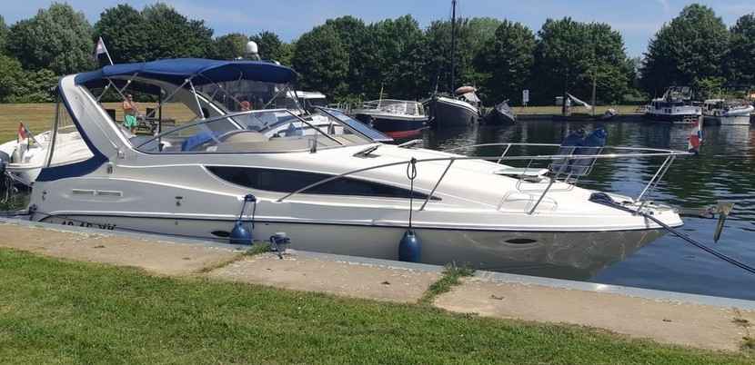 Motorboot Bayliner 285 Ciera Sunbridge