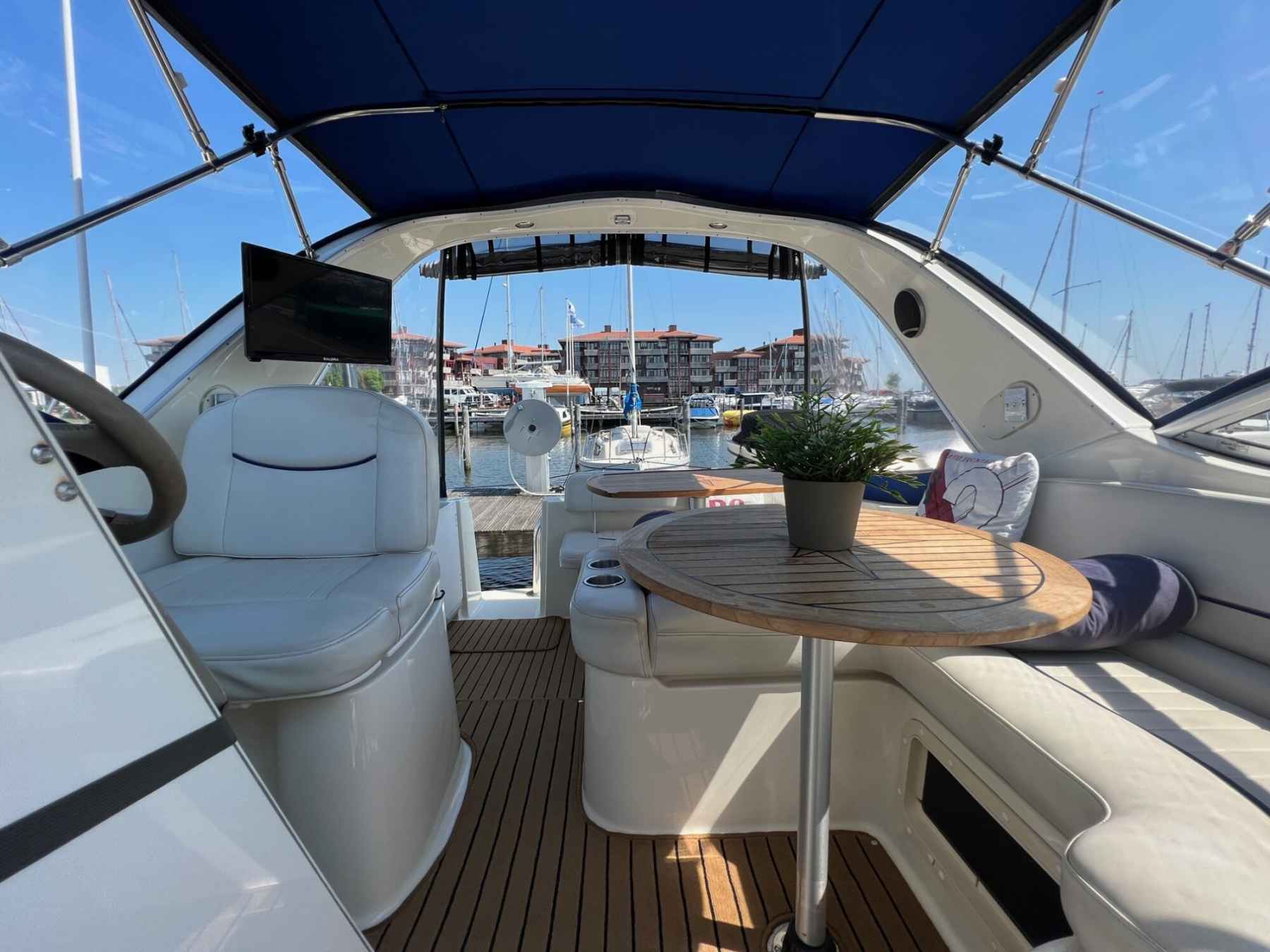 Motorboot Bayliner 285 Ciera Sunbridge