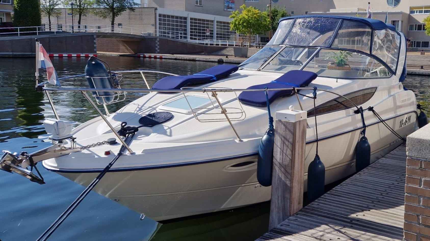 Motorboot Bayliner 285 Ciera Sunbridge
