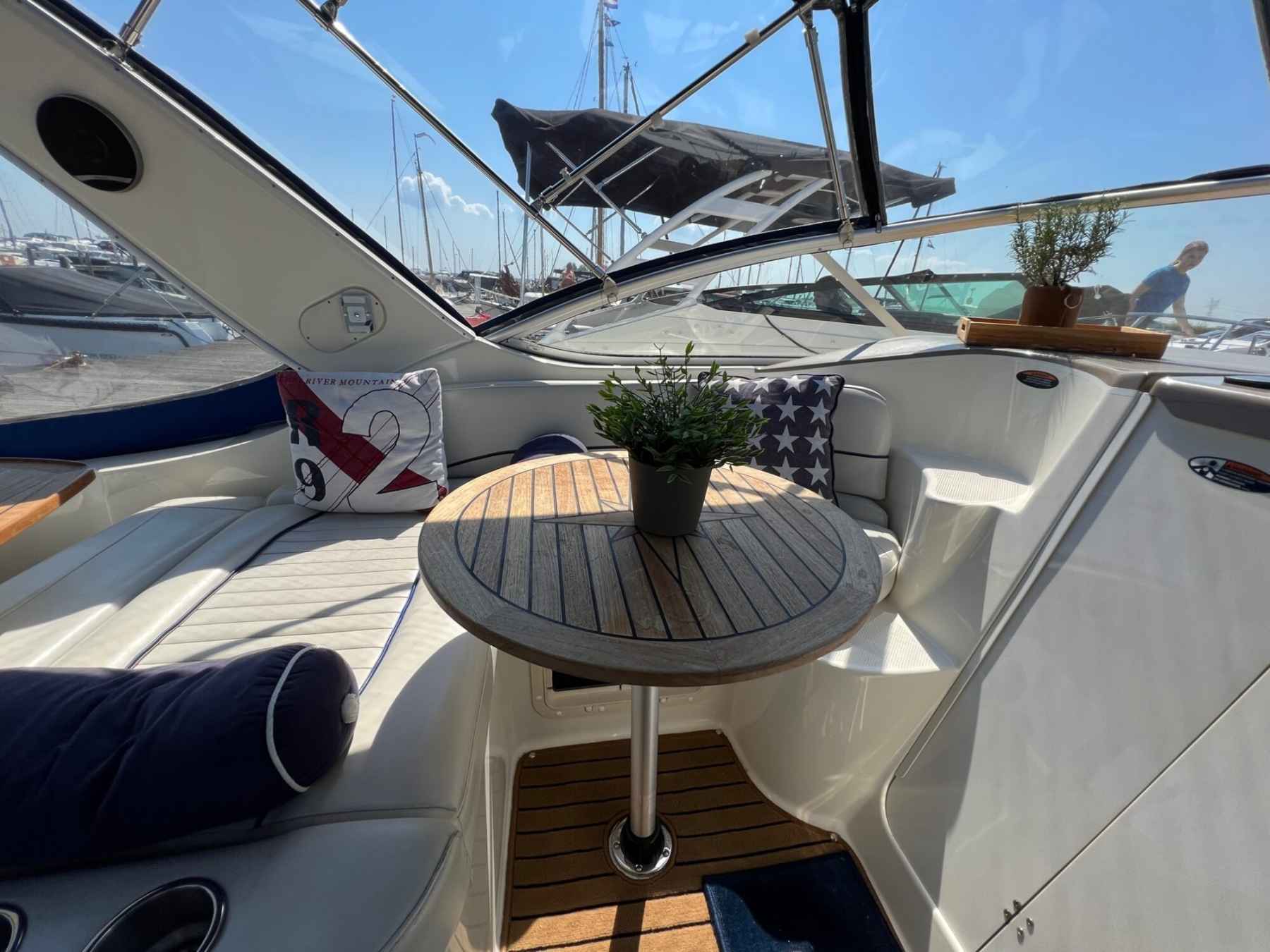 Motorboot Bayliner 285 Ciera Sunbridge