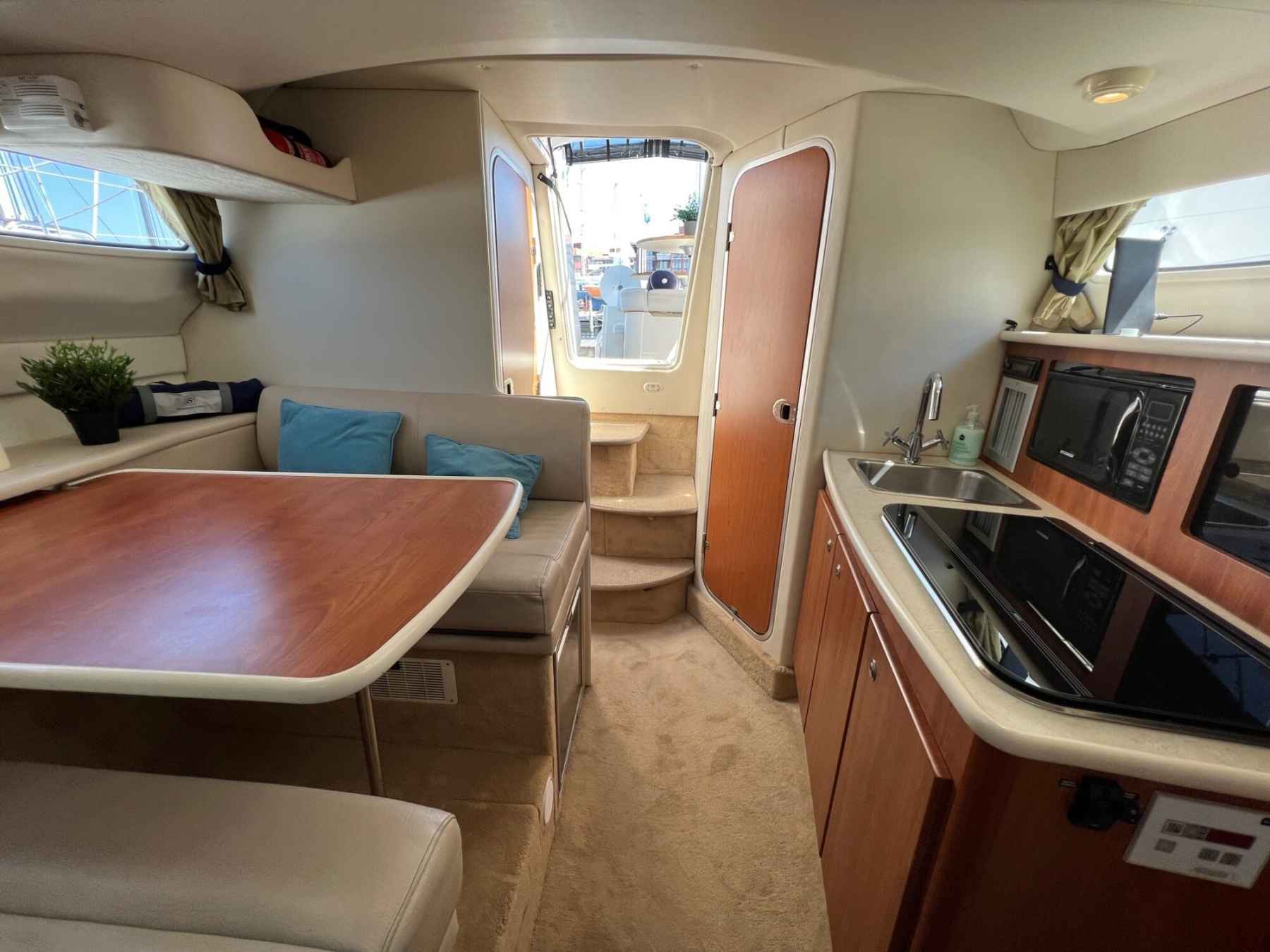Motorboot Bayliner 285 Ciera Sunbridge