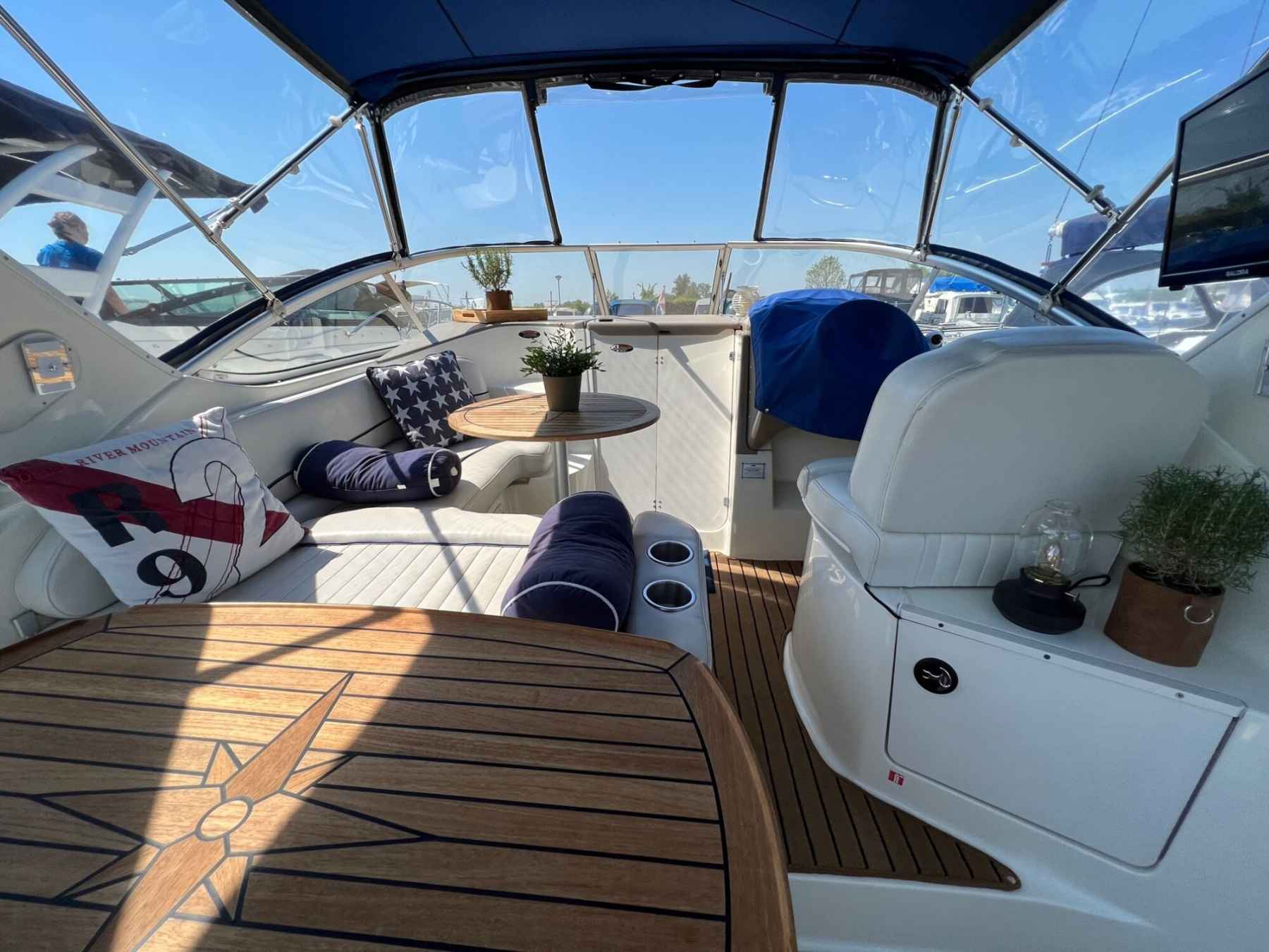 Motorboot Bayliner 285 Ciera Sunbridge