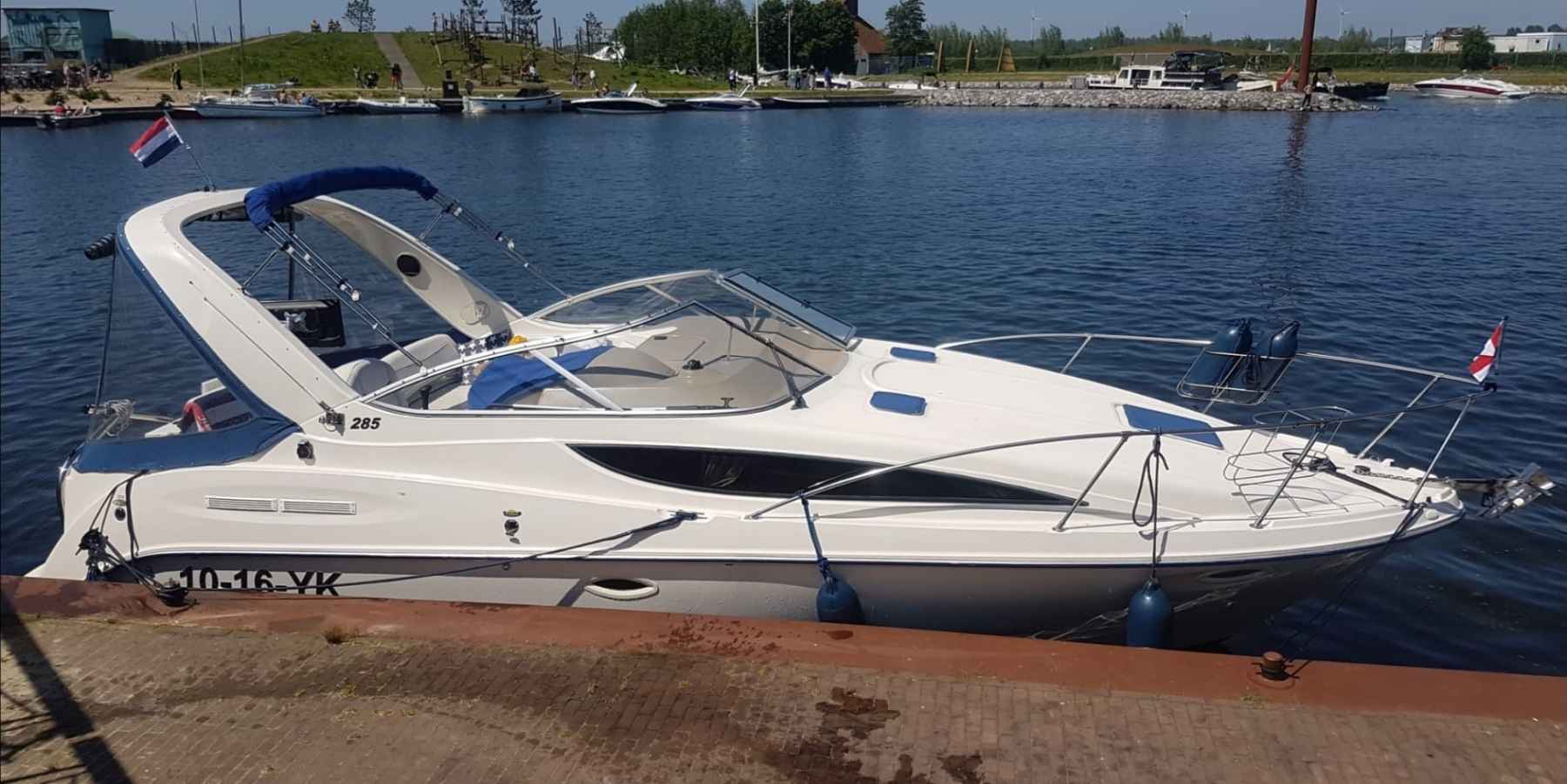 Motorboot Bayliner 285 Ciera Sunbridge
