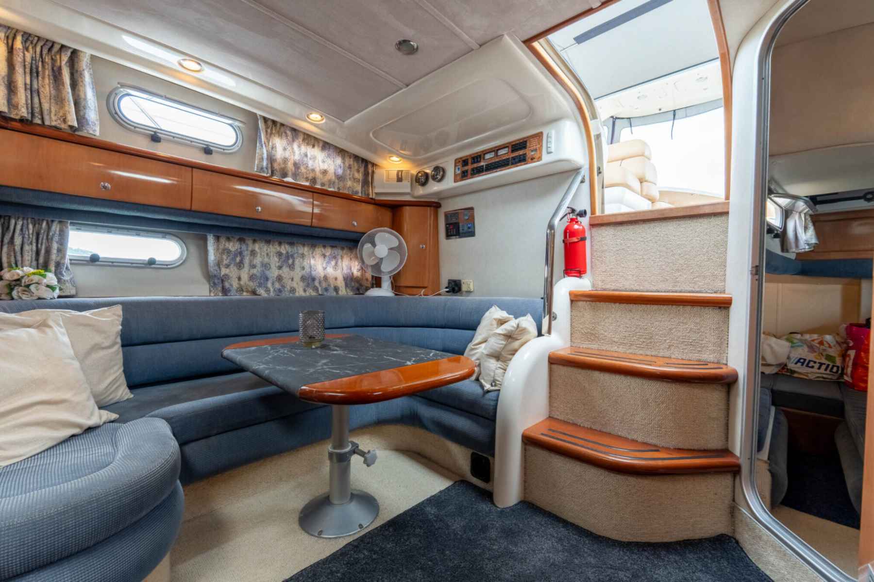 Motorboot Sealine S37
