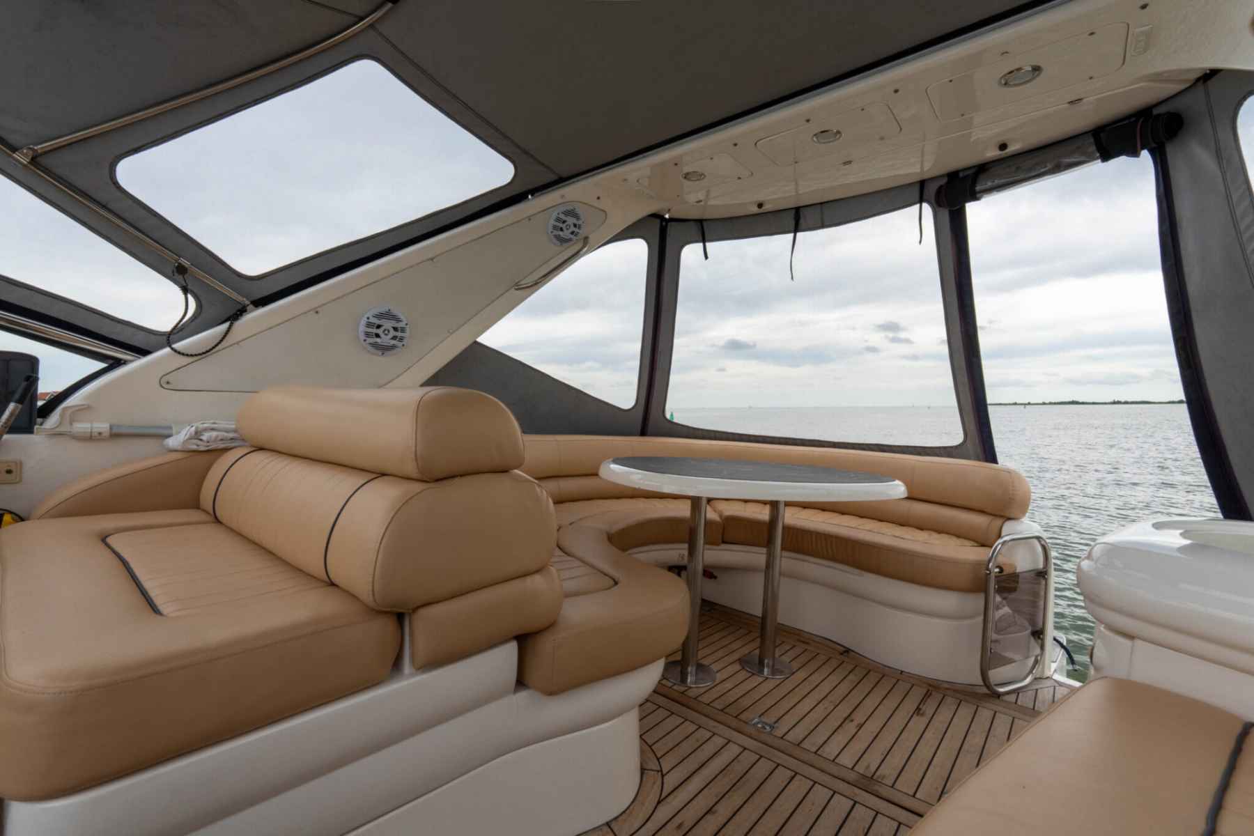 Motorboot Sealine S37