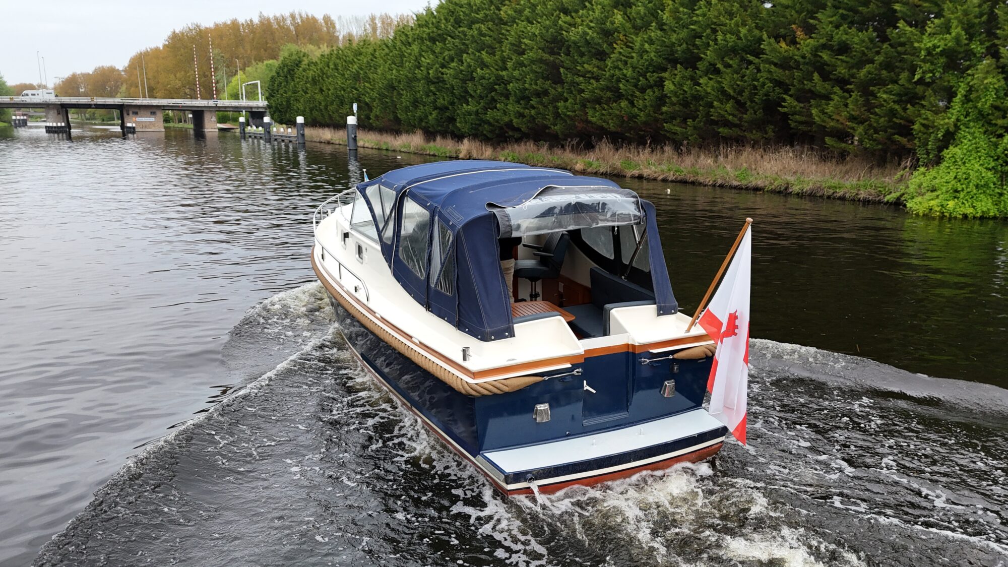 Motorboot Vedette 8.80 OK Spiegeldeur