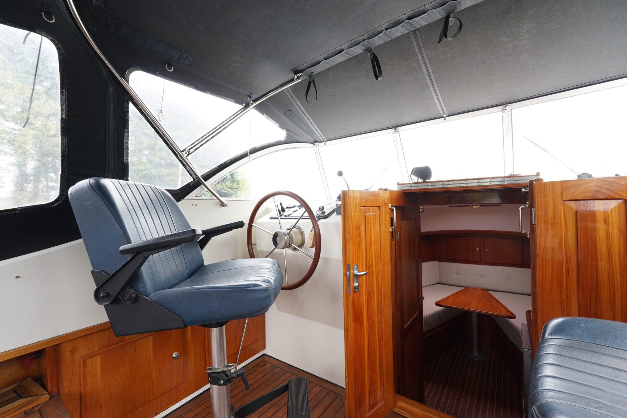 Motorboot Vedette 8.80 OK Spiegeldeur