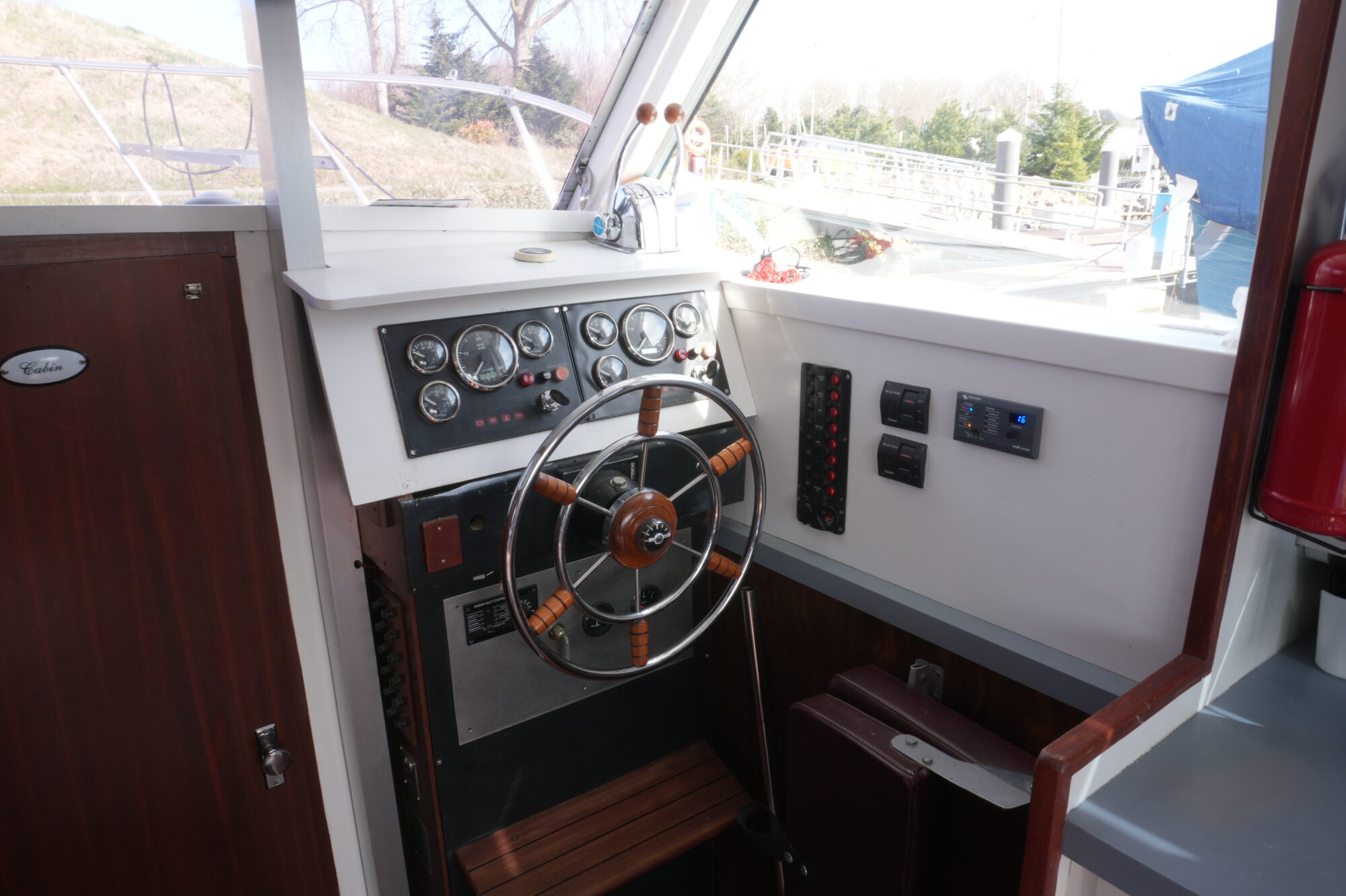 Motorboot Chris Craft 11.00 Flybridge