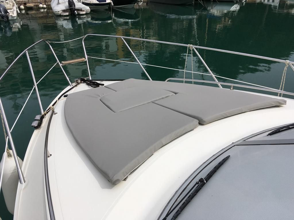 Motorboot Sealine F34 Flybridge