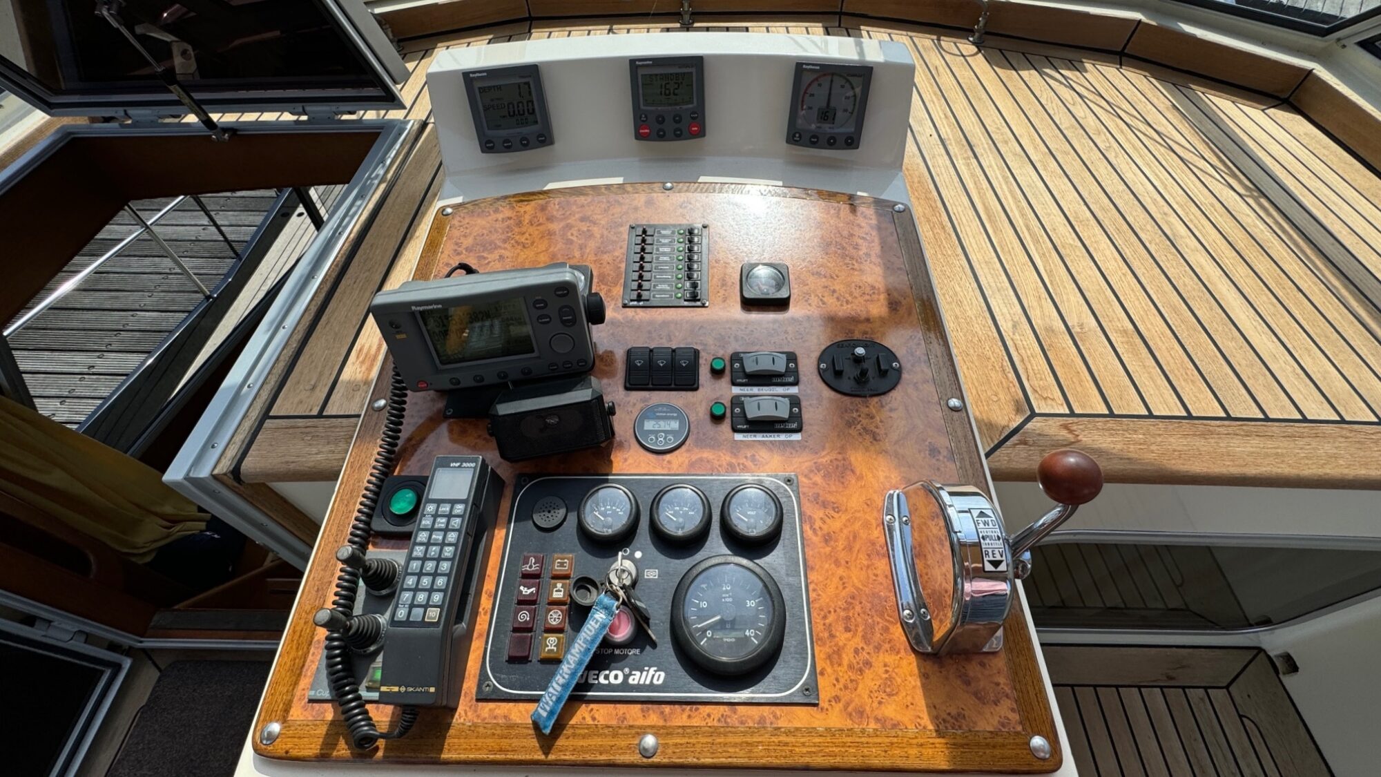 Motorboot Nowee Caprice 13.00 AK Cabrio