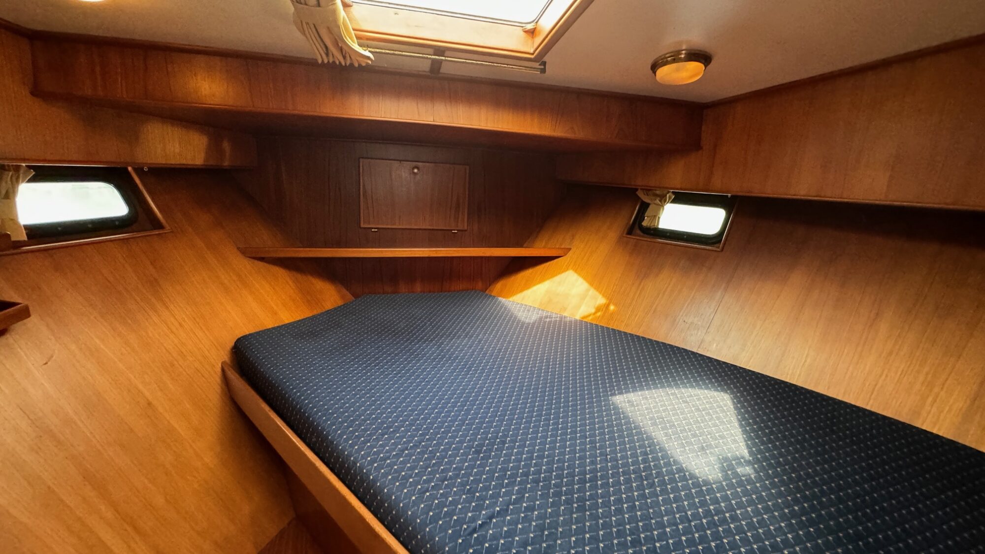 Motorboot Vri-Jon Contessa 37 AK Cabrio