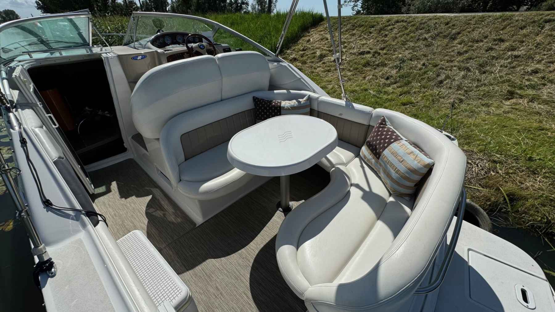 Motorboot Four Winns 248 Vista