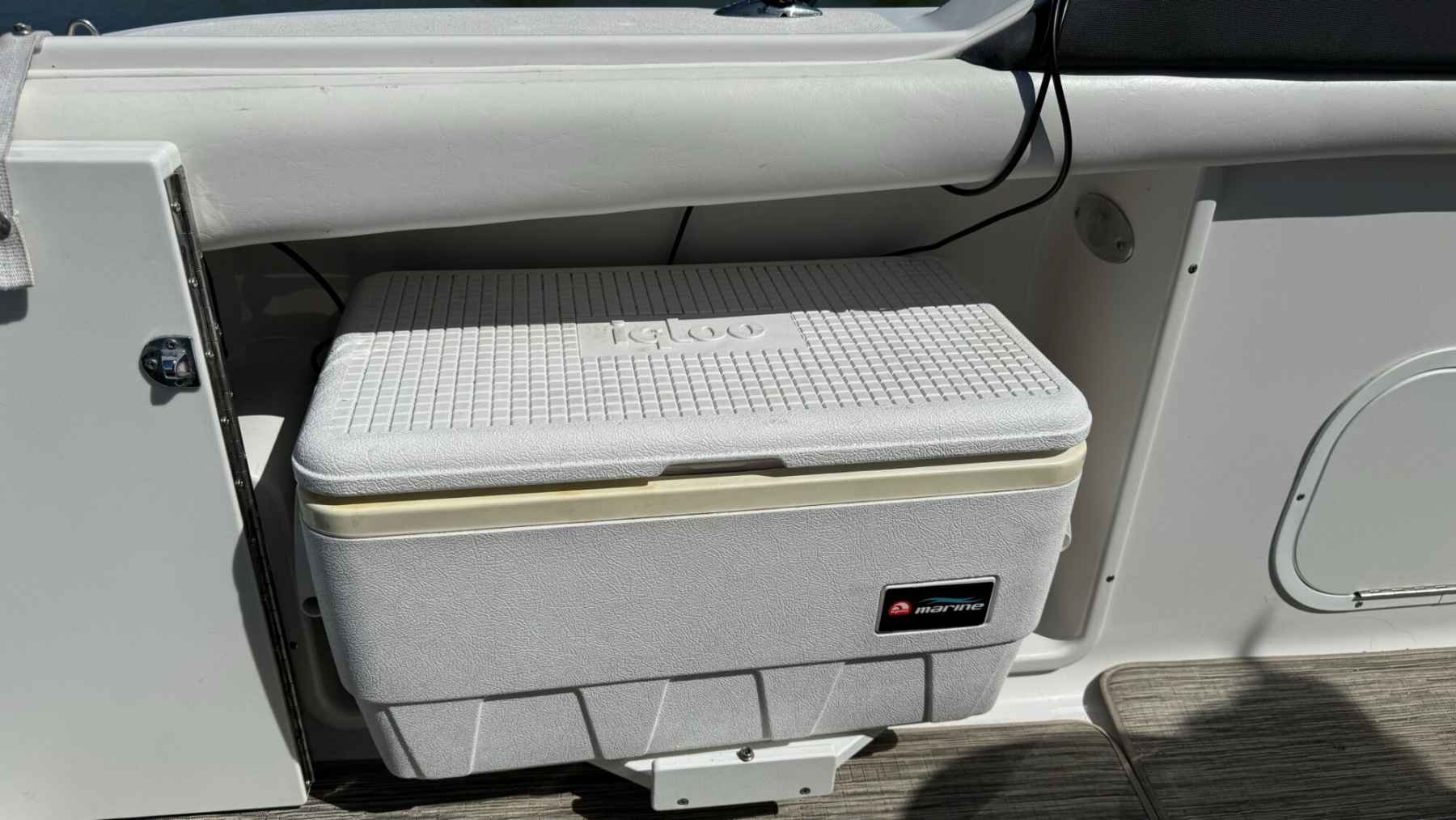 Motorboot Four Winns 248 Vista
