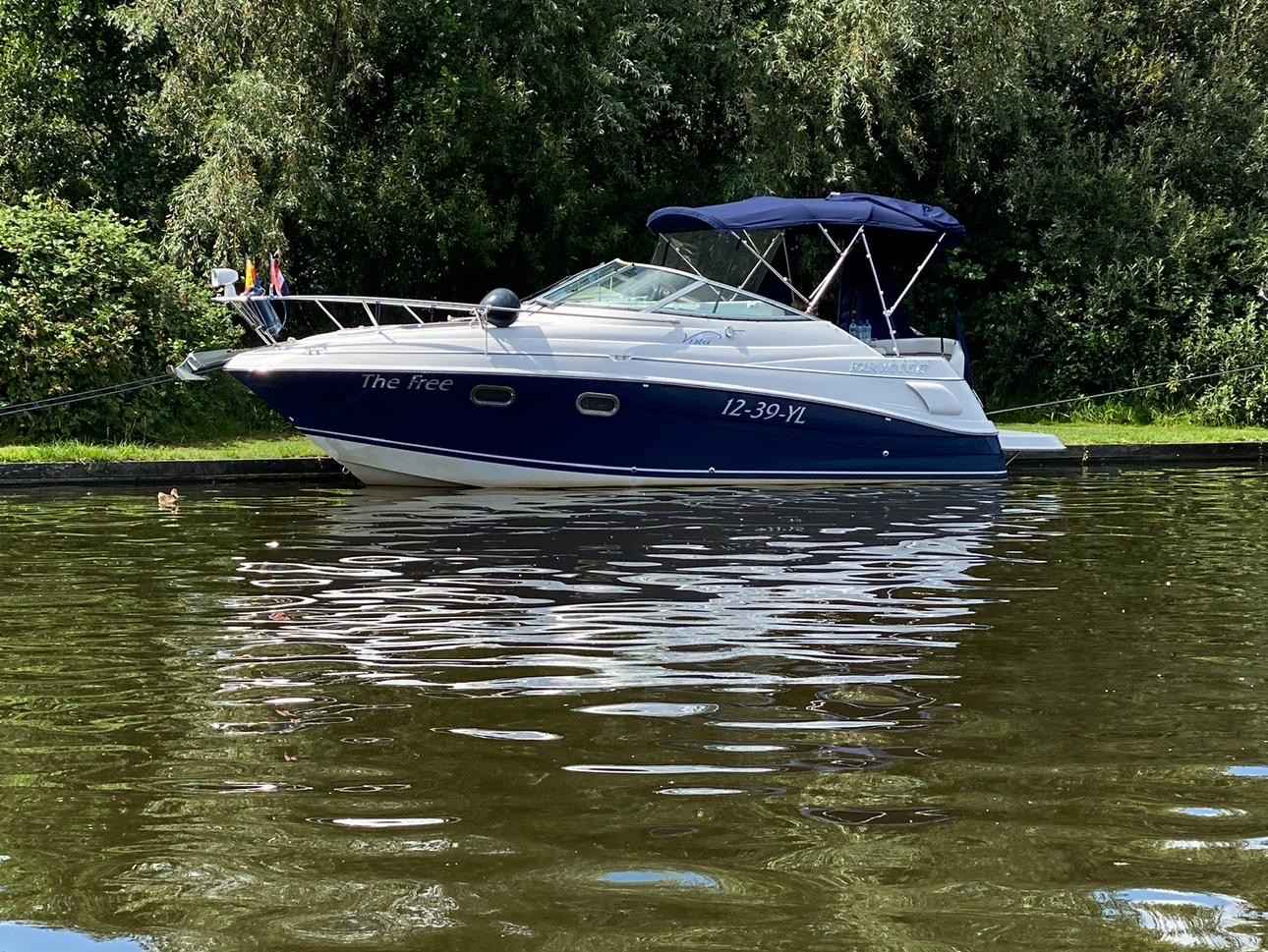 Motorboot Four Winns 248 Vista