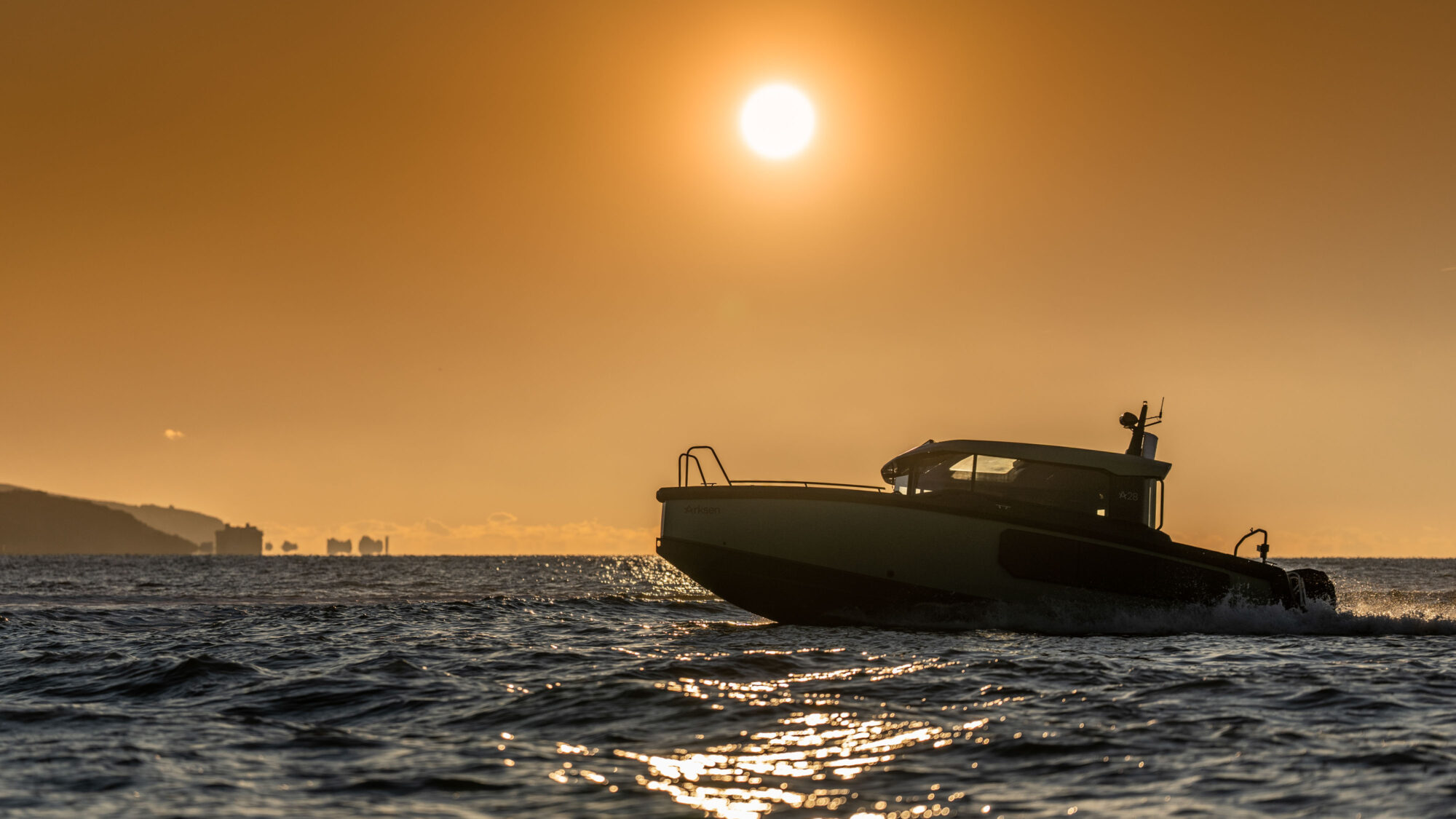 Motorboot Arksen 28
