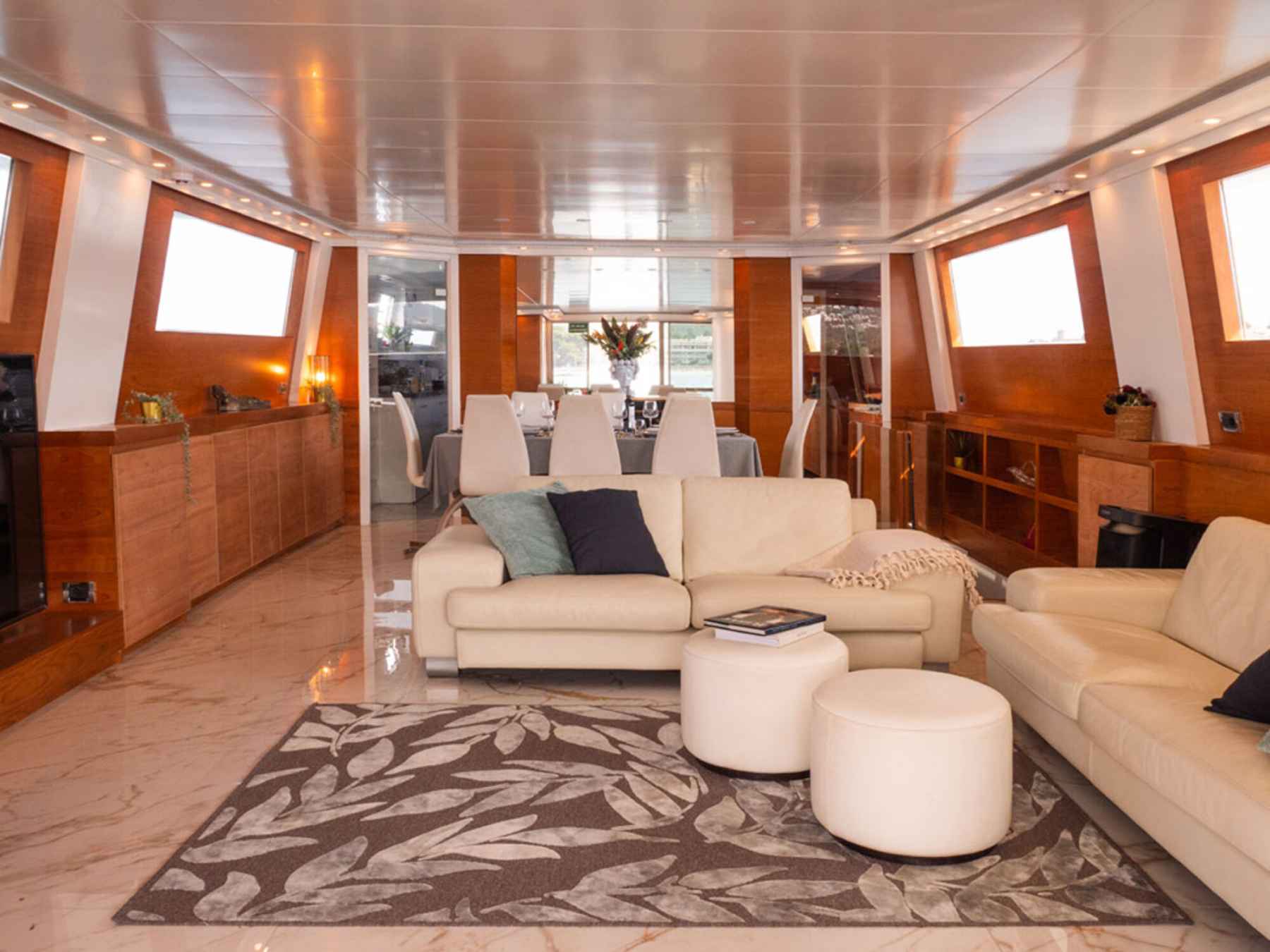 Motorboot Falcon 100