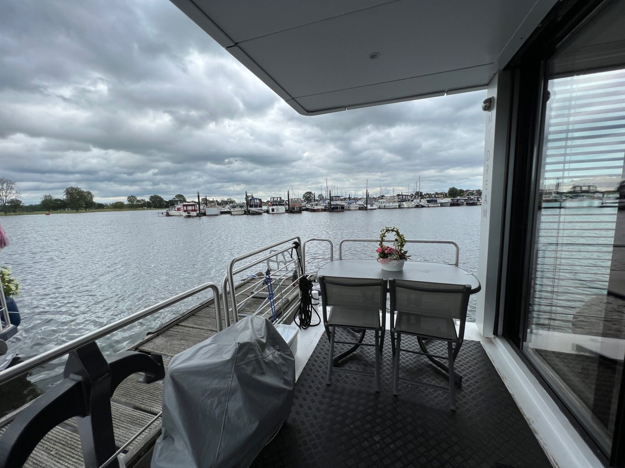 Motorboot My Dream Houseboat 15.00