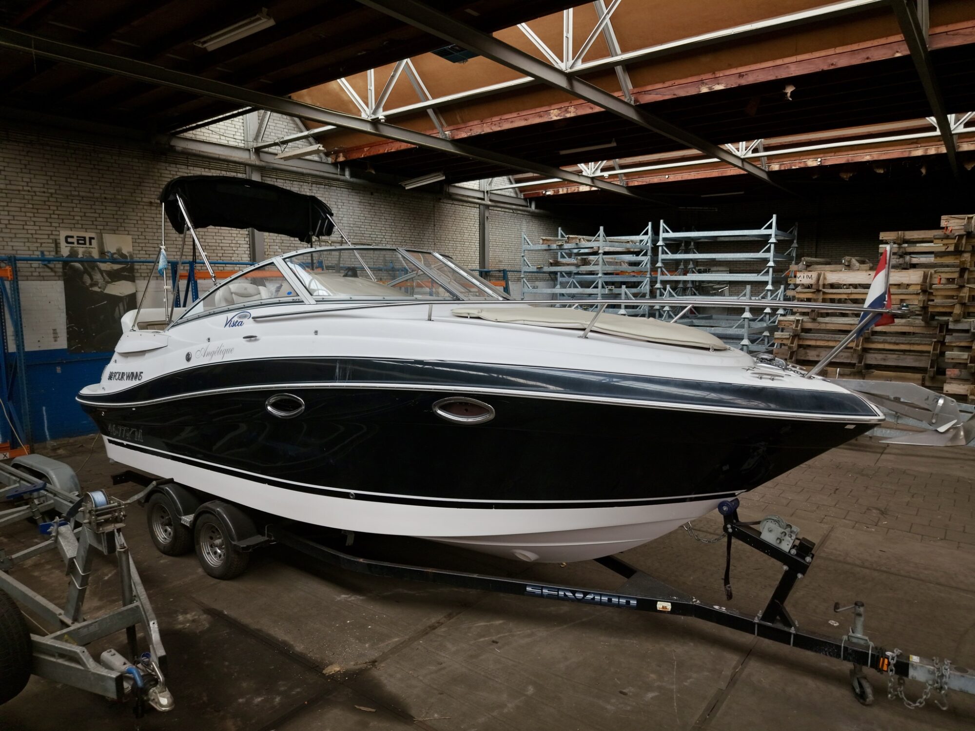 Four Winns 258 Vista