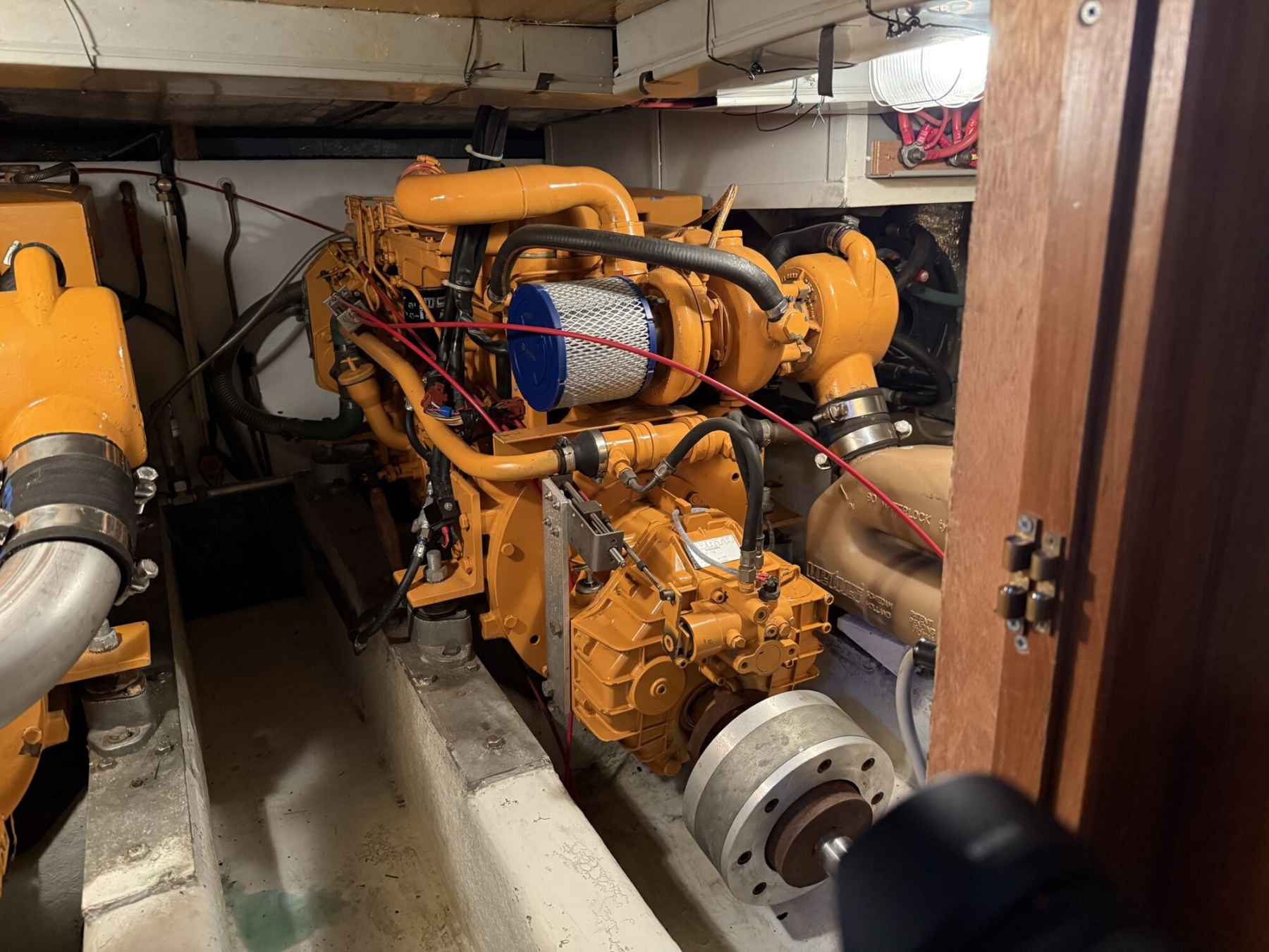 Motorboot Atlantic 37
