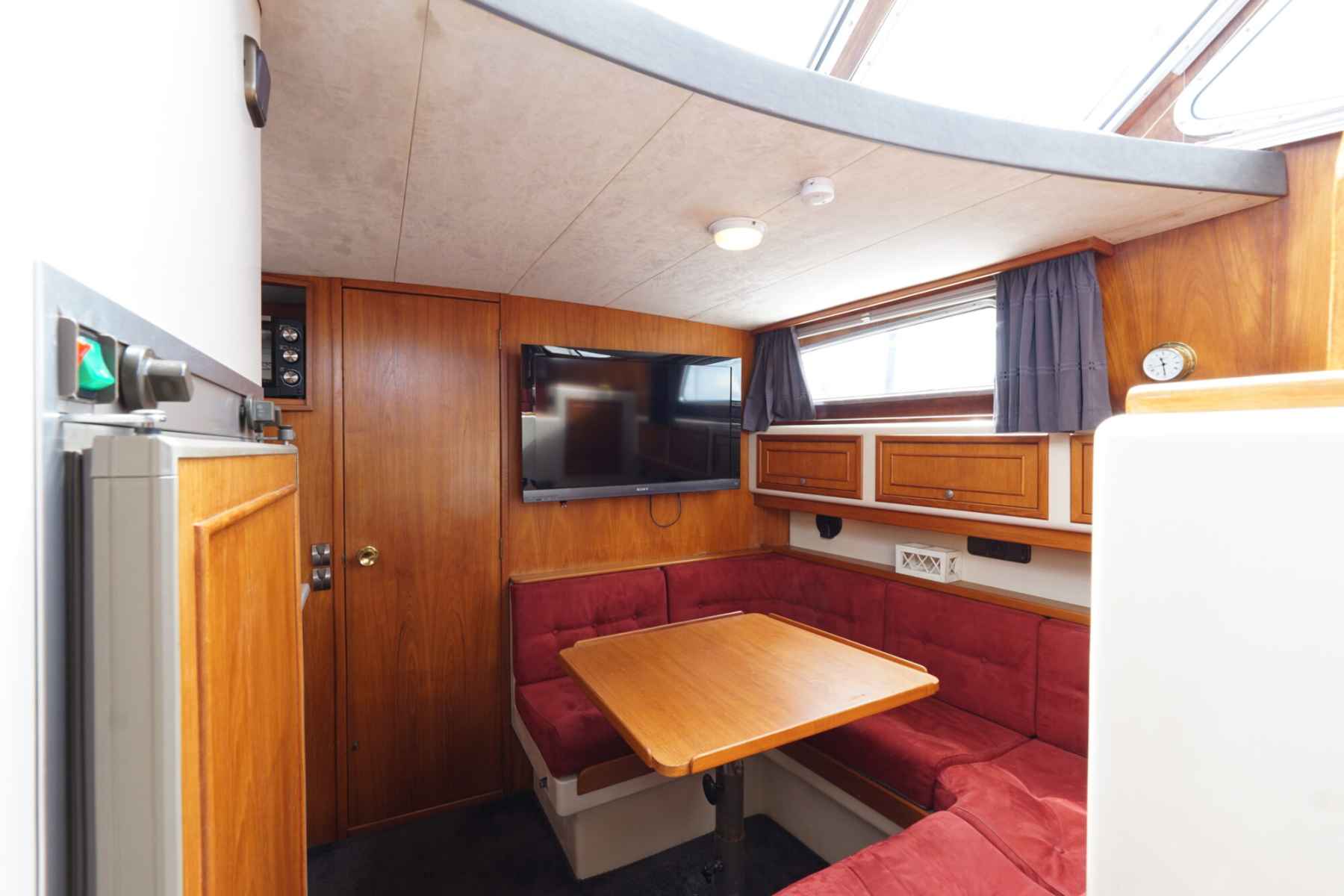 Motorboot Atlantic 37