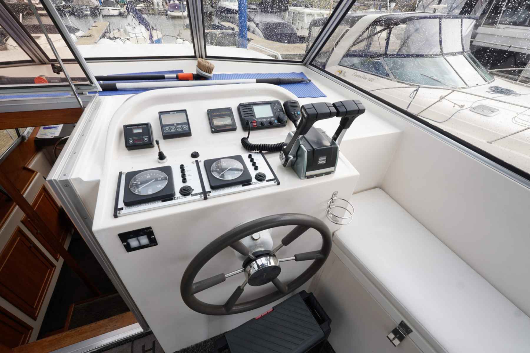Motorboot Atlantic 37