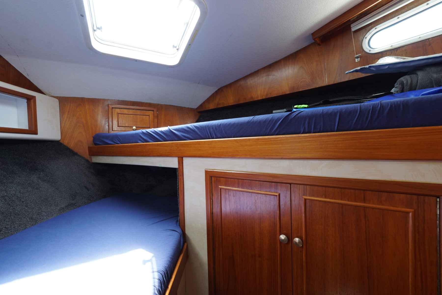 Motorboot Atlantic 37