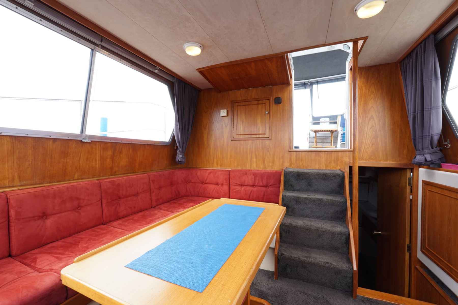 Motorboot Atlantic 37