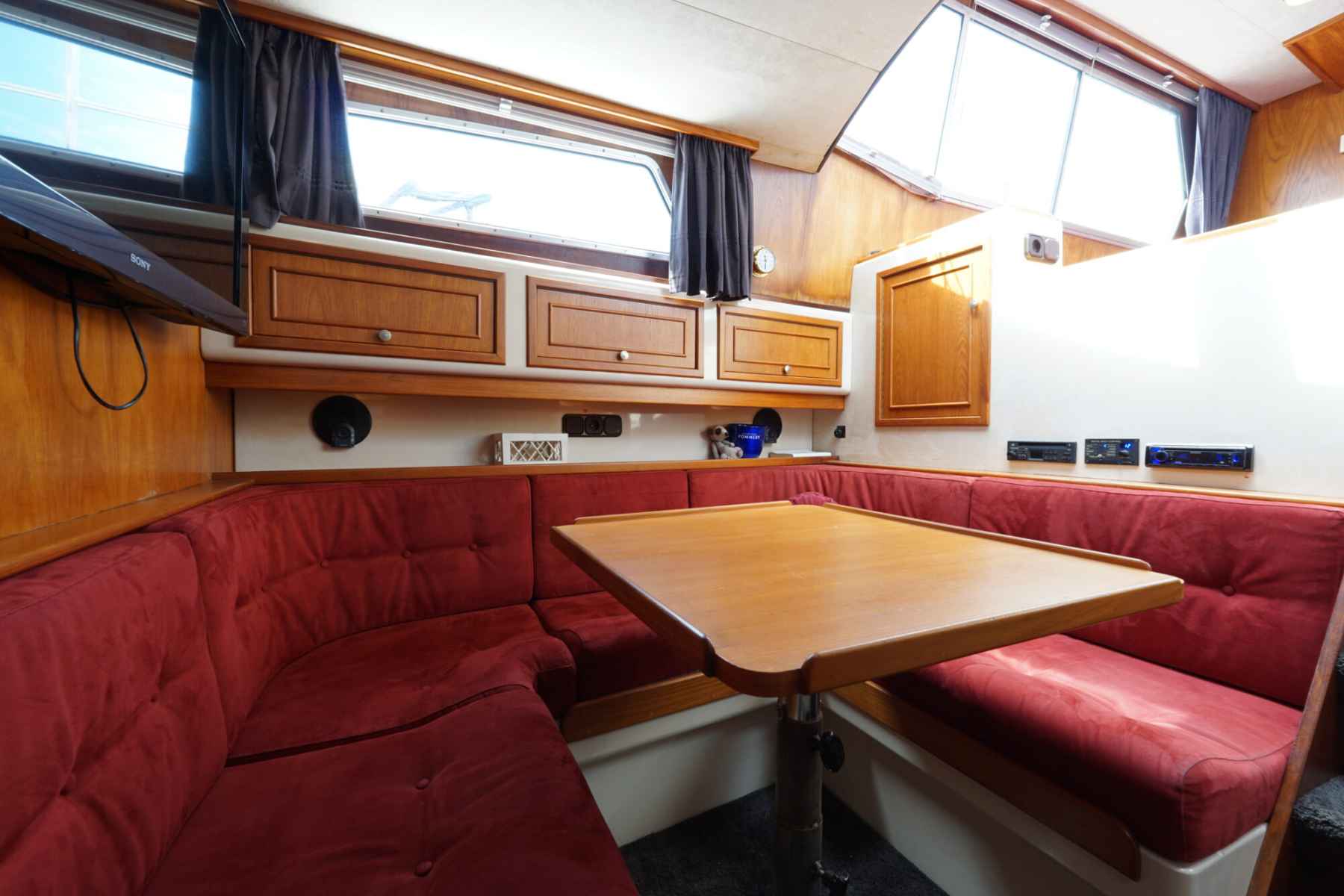 Motorboot Atlantic 37