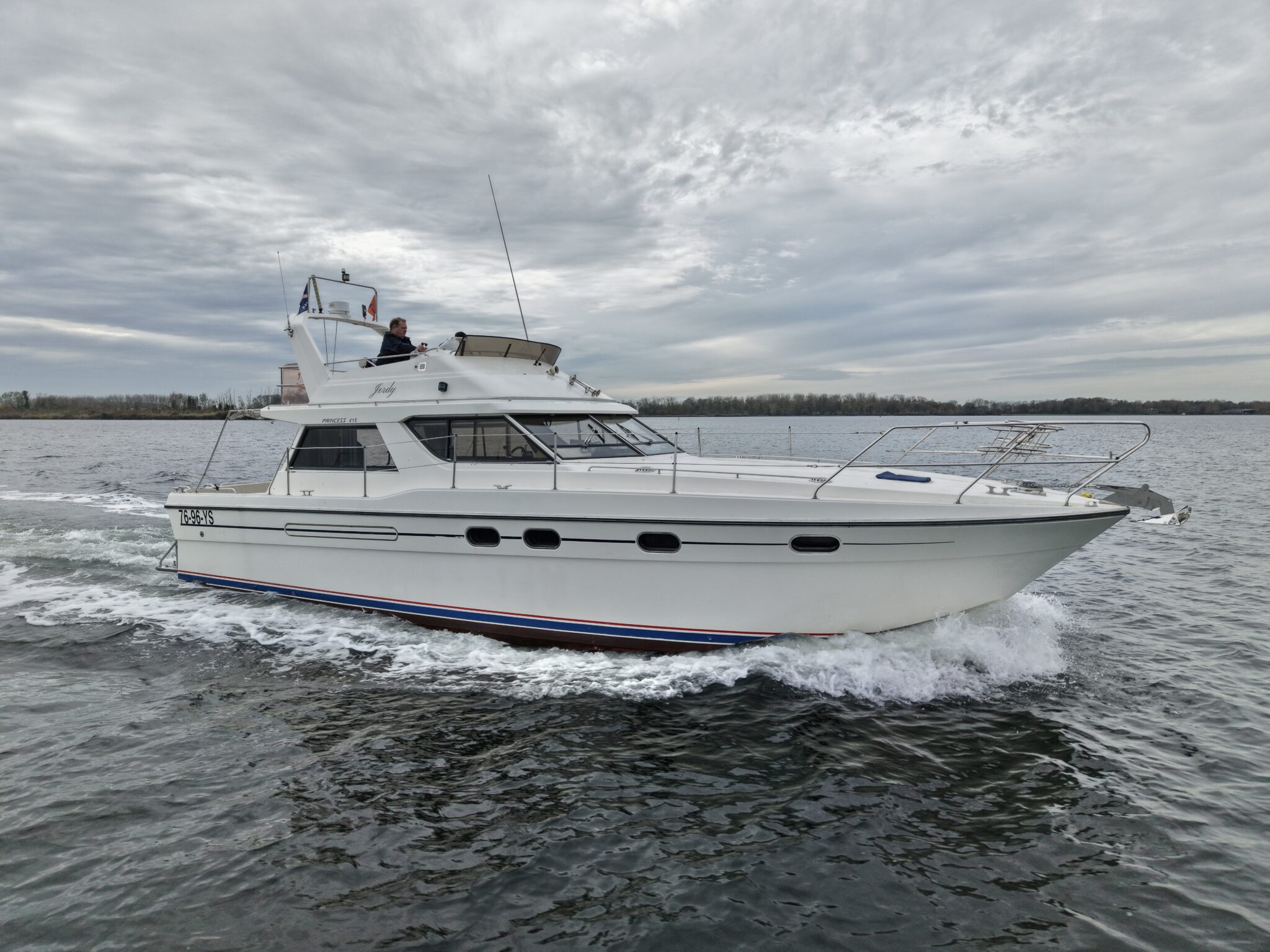 Motorboot Princess 415 FB