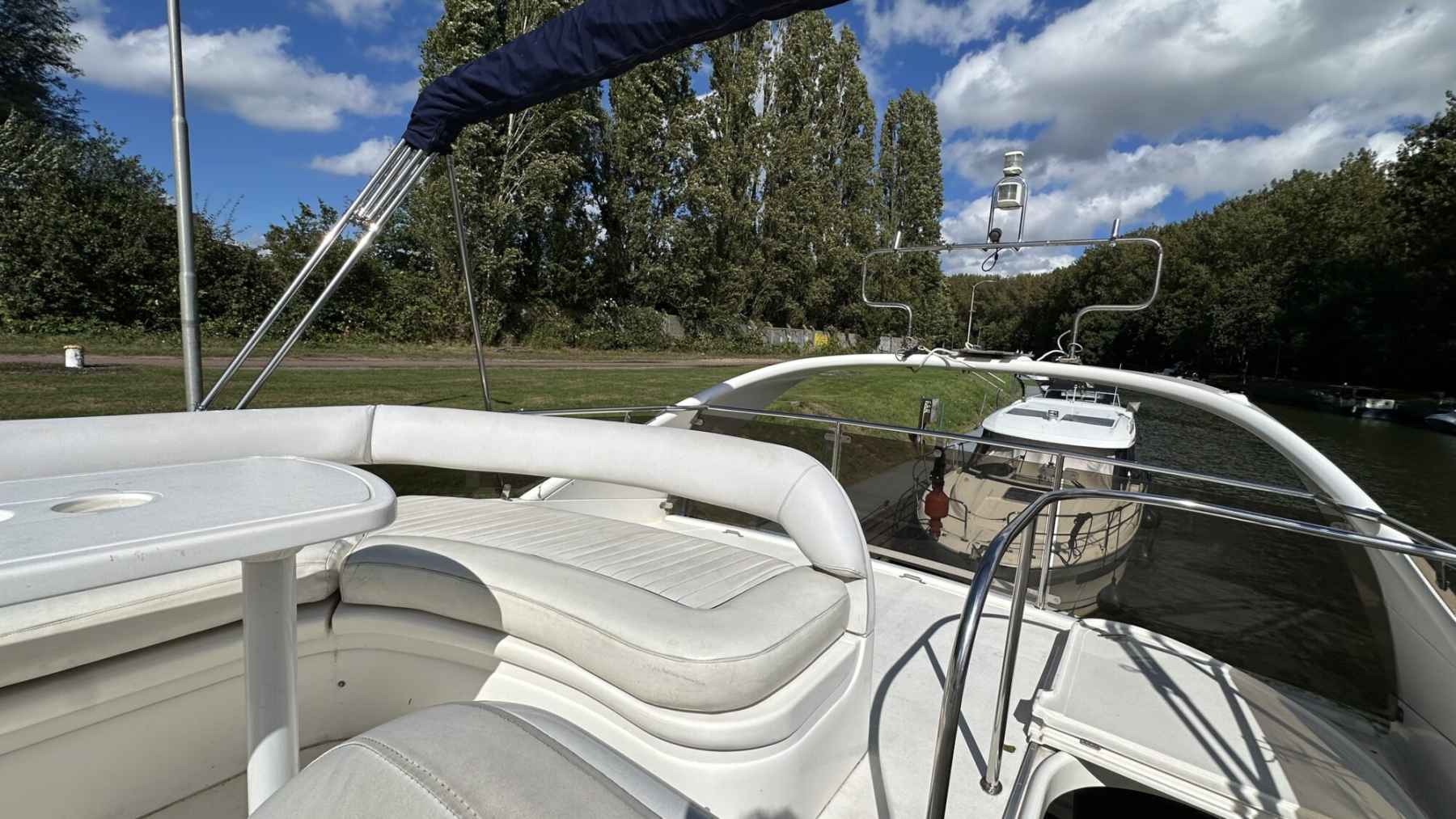 Motorboot Fairline Phantom 40 Flybridge