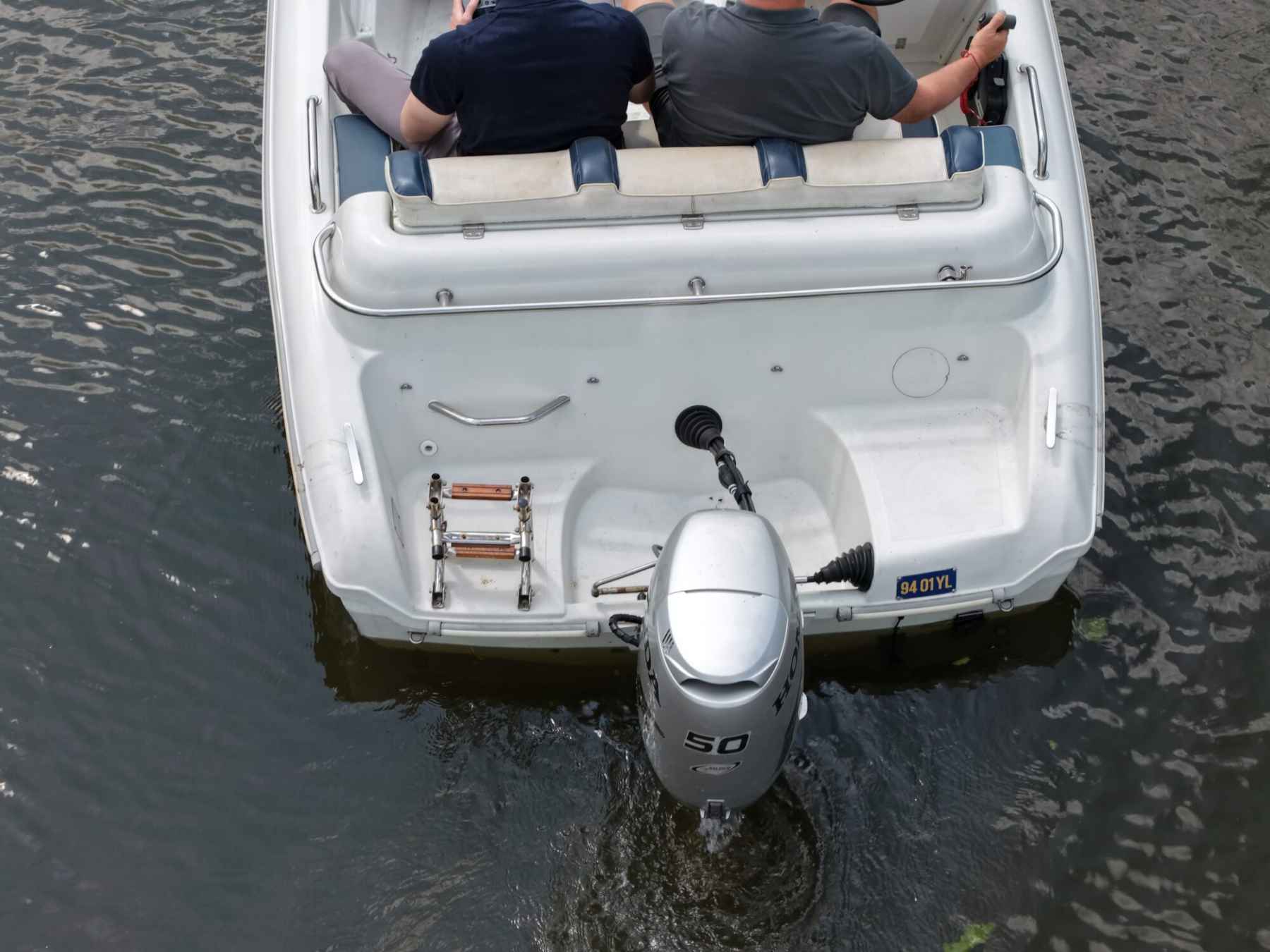 Motorboot Quicksilver 425 Open