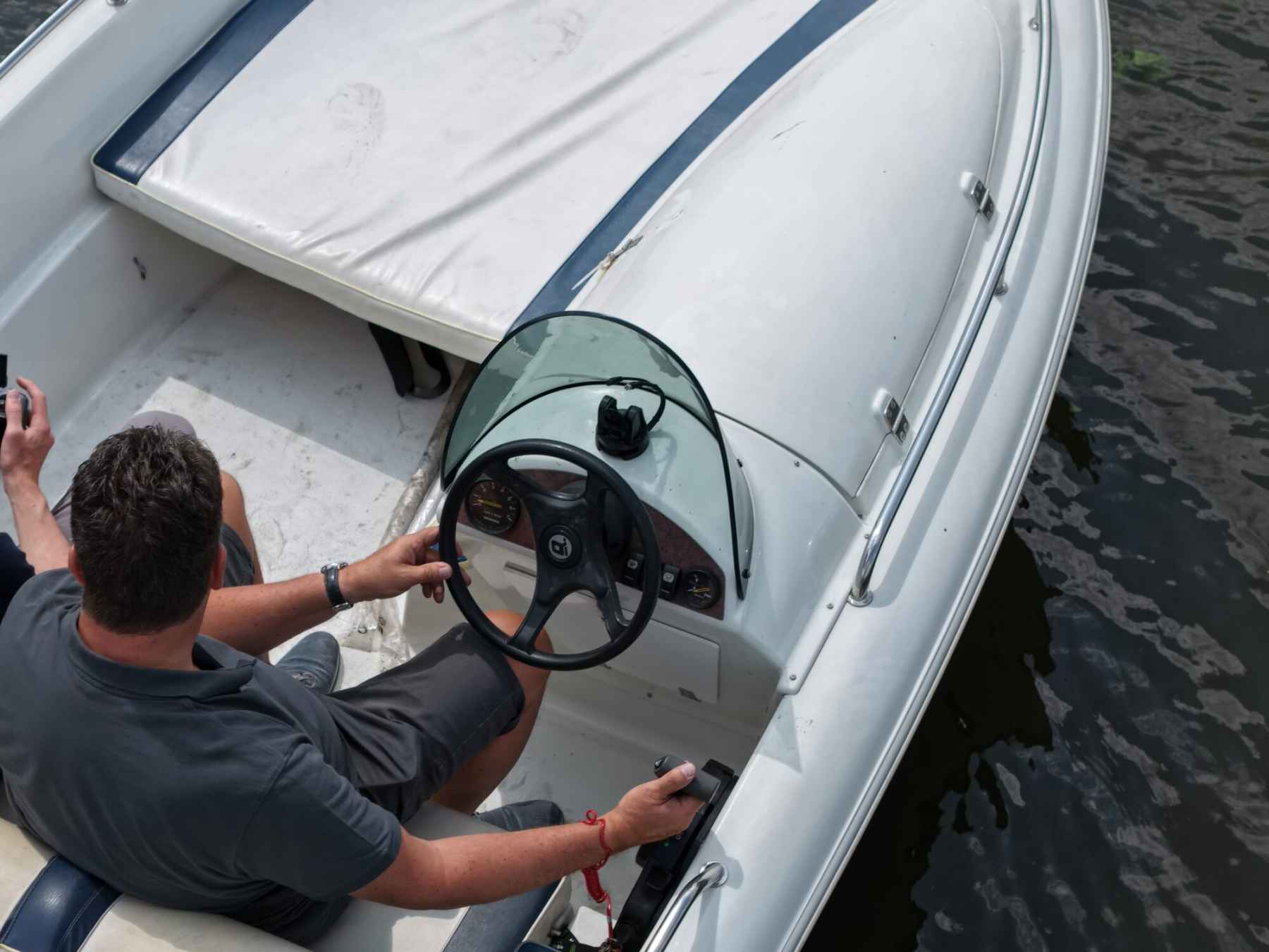 Motorboot Quicksilver 425 Open