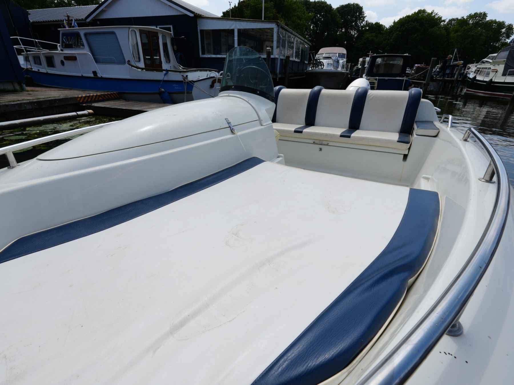Motorboot Quicksilver 425 Open