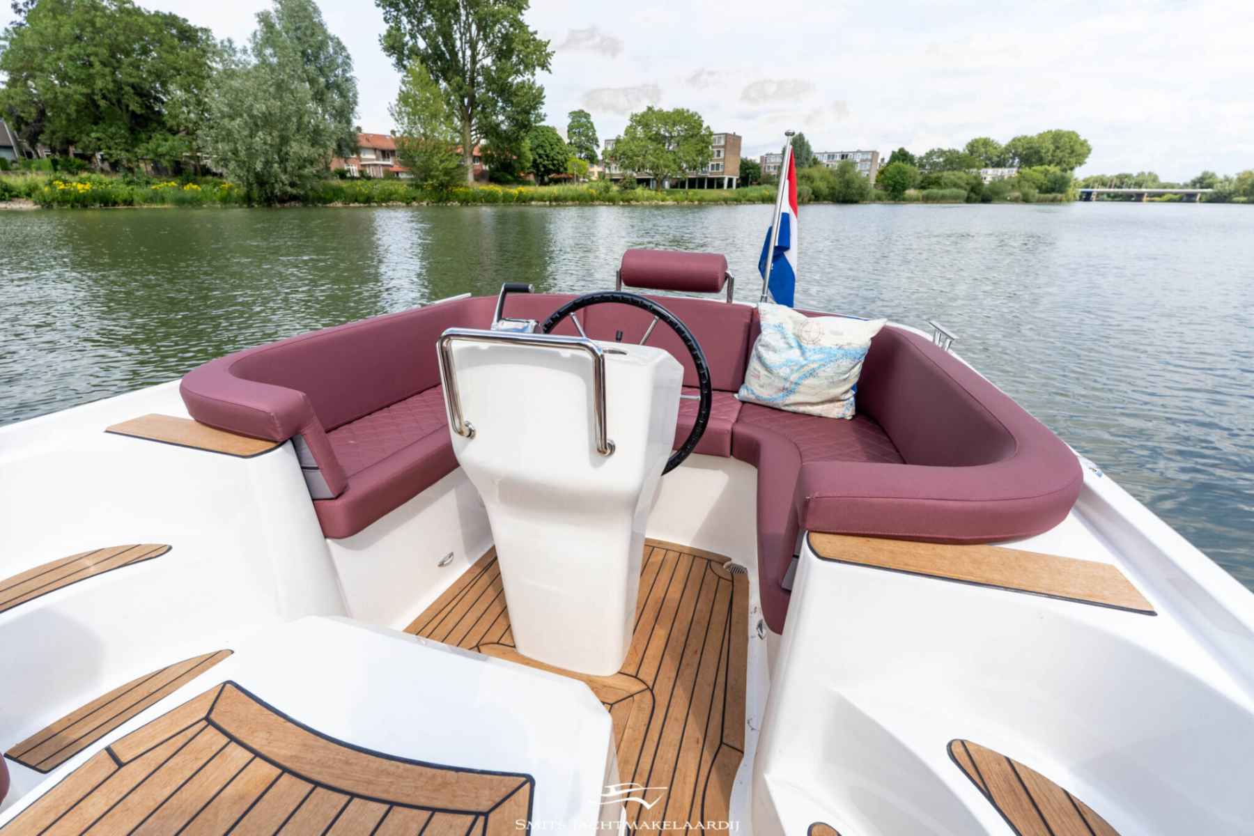 Motorboot Bola GS Tender 27 Semi Cabin