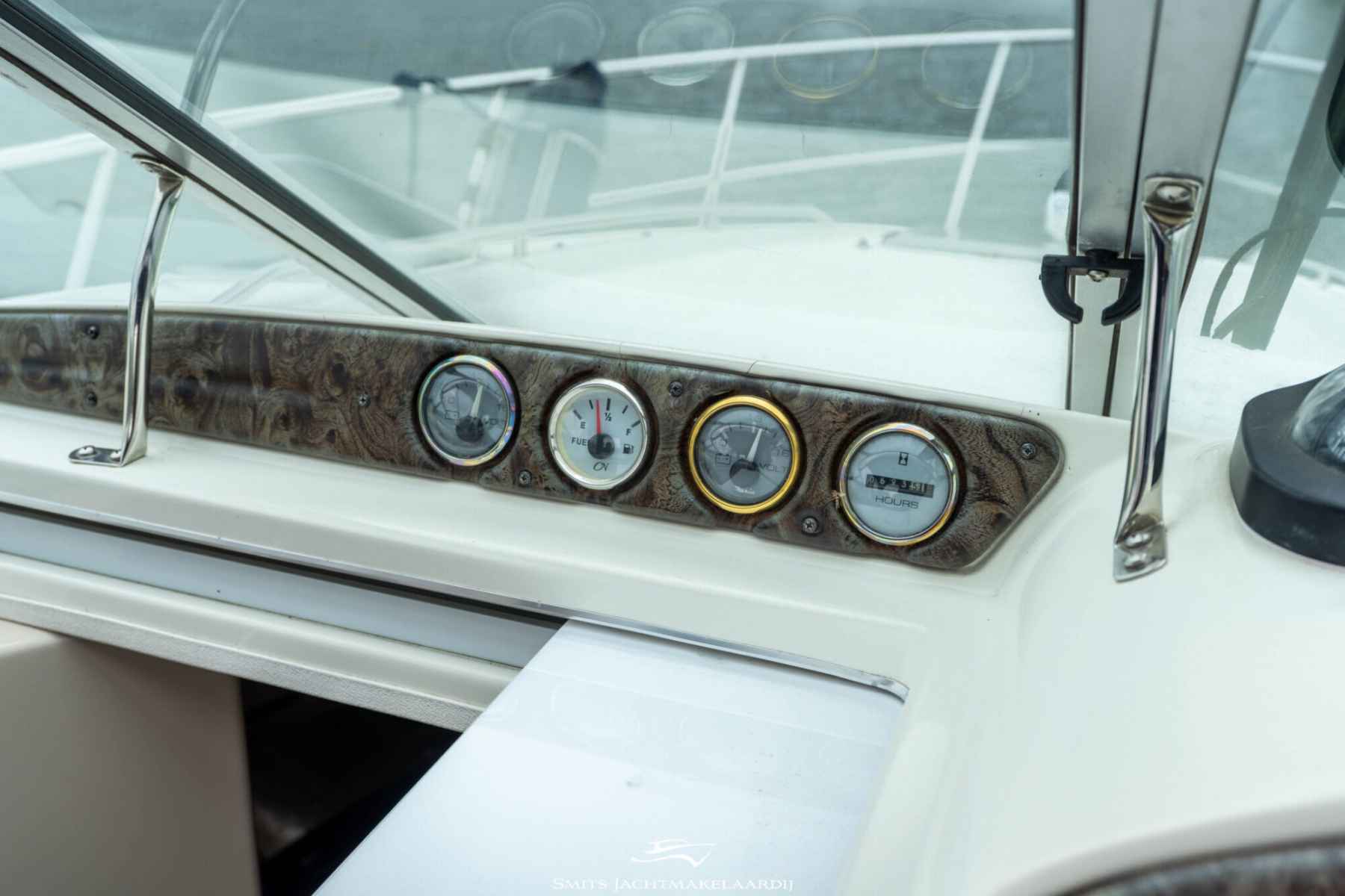 Motorboot Doral 300 SE