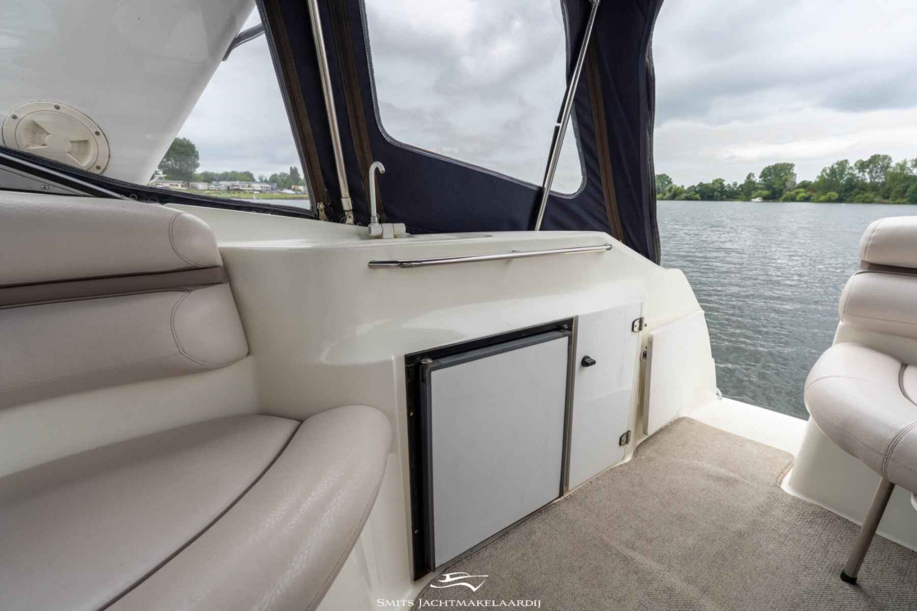 Motorboot Doral 300 SE