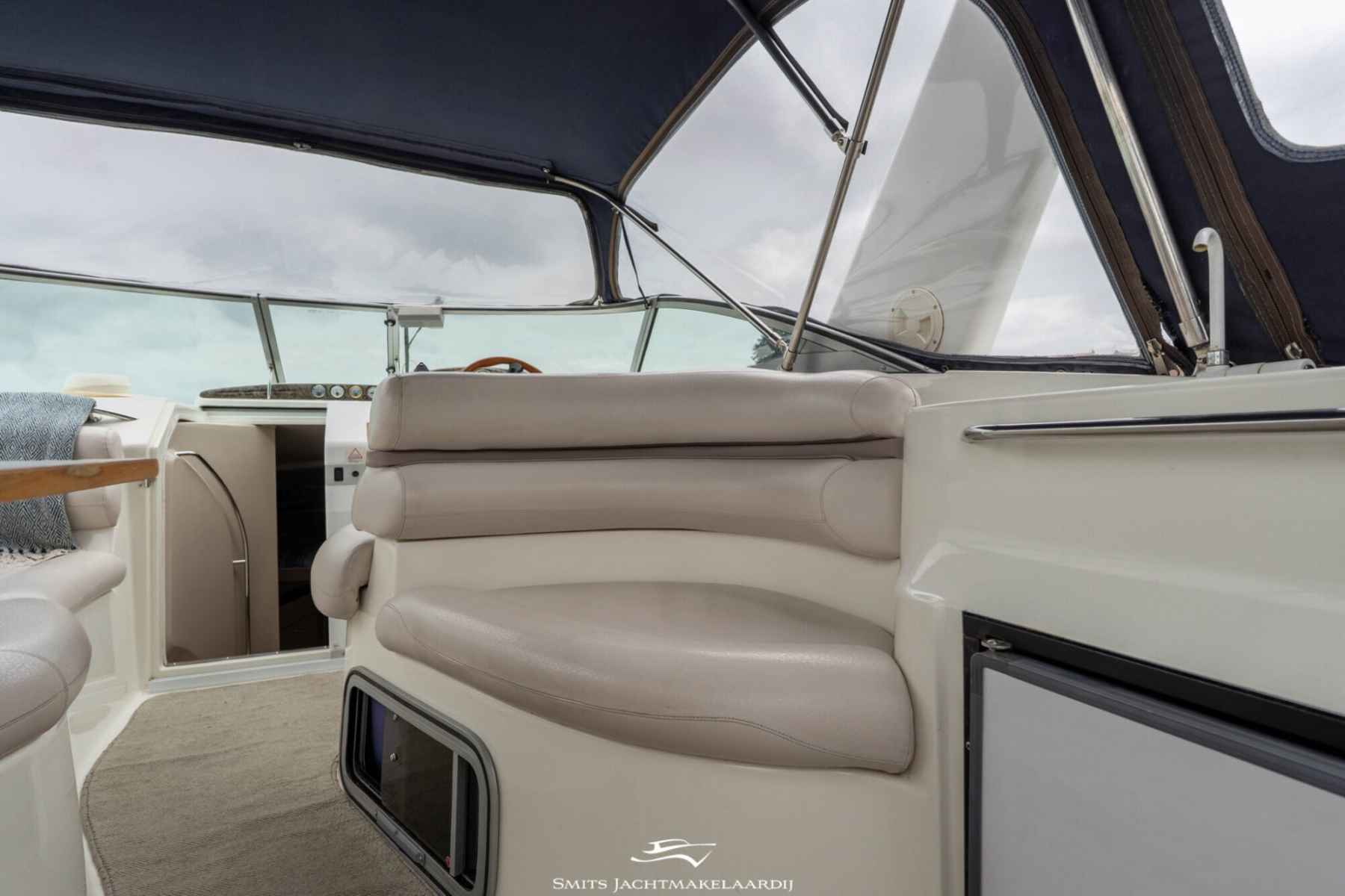 Motorboot Doral 300 SE