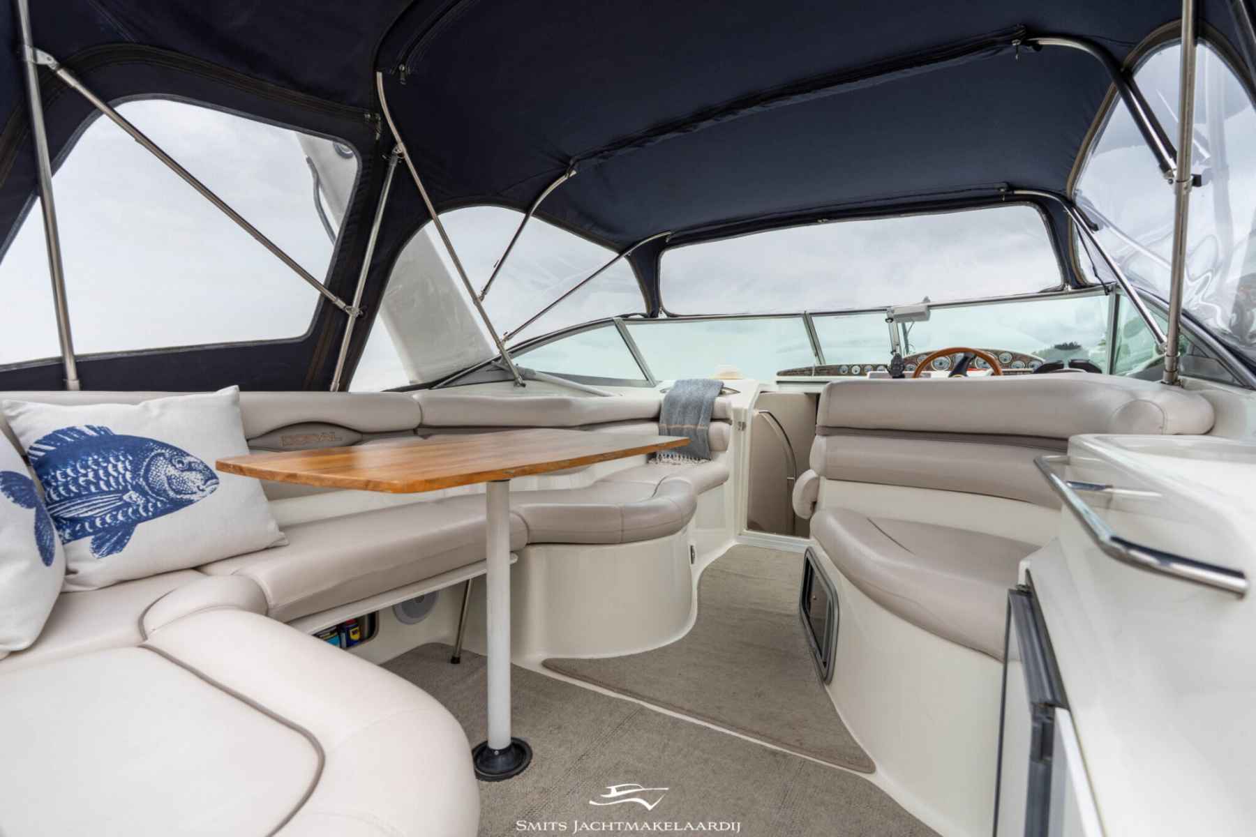 Motorboot Doral 300 SE