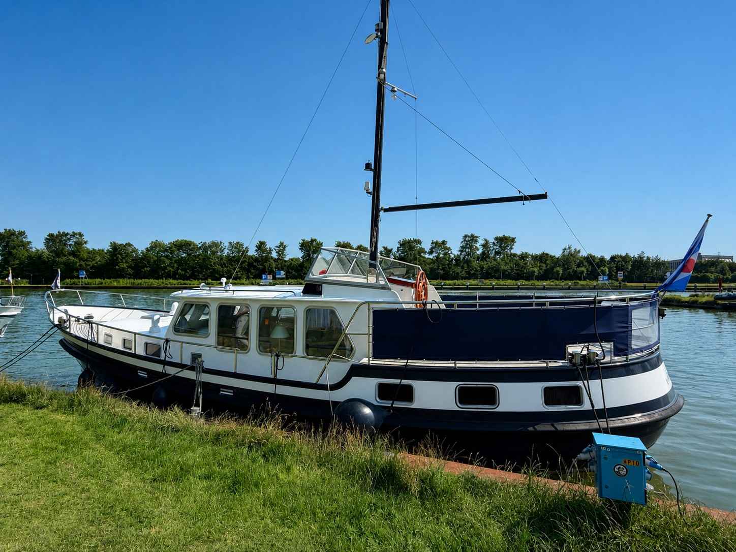 Motorboot Super Lauwersmeer Kotter 12.80 AK Cabrio