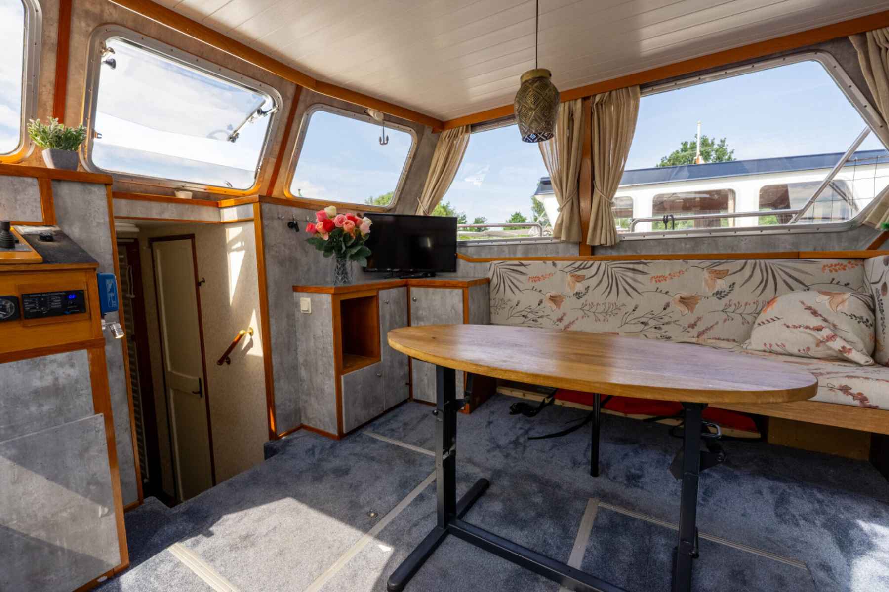 Motorboot Monty Bank Kotter 38 AK Cabrio