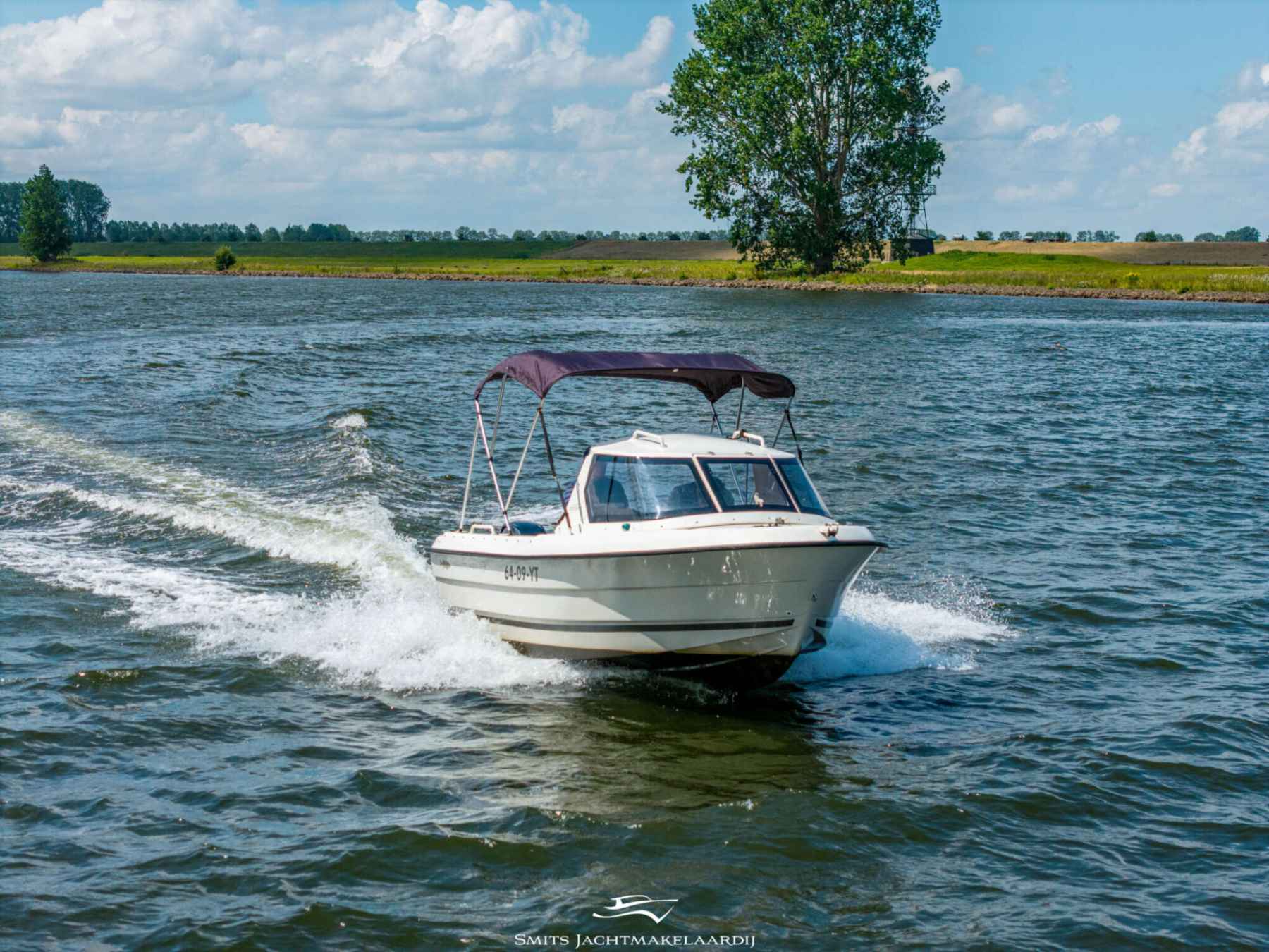 Motorboot Smartliner 19 Cuddy