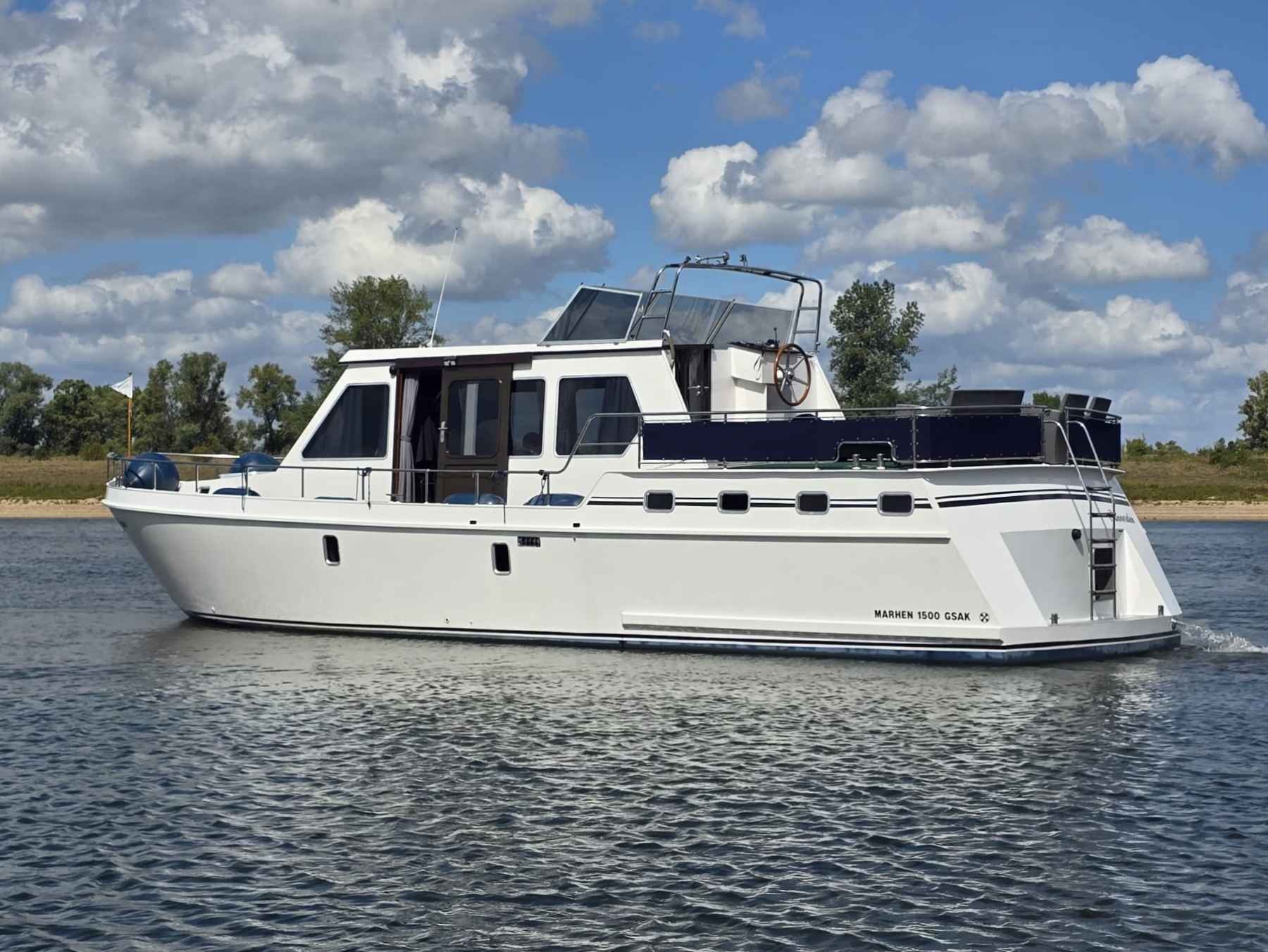 Motorboot Marhen Kruiser 15.00 AK Cabrio